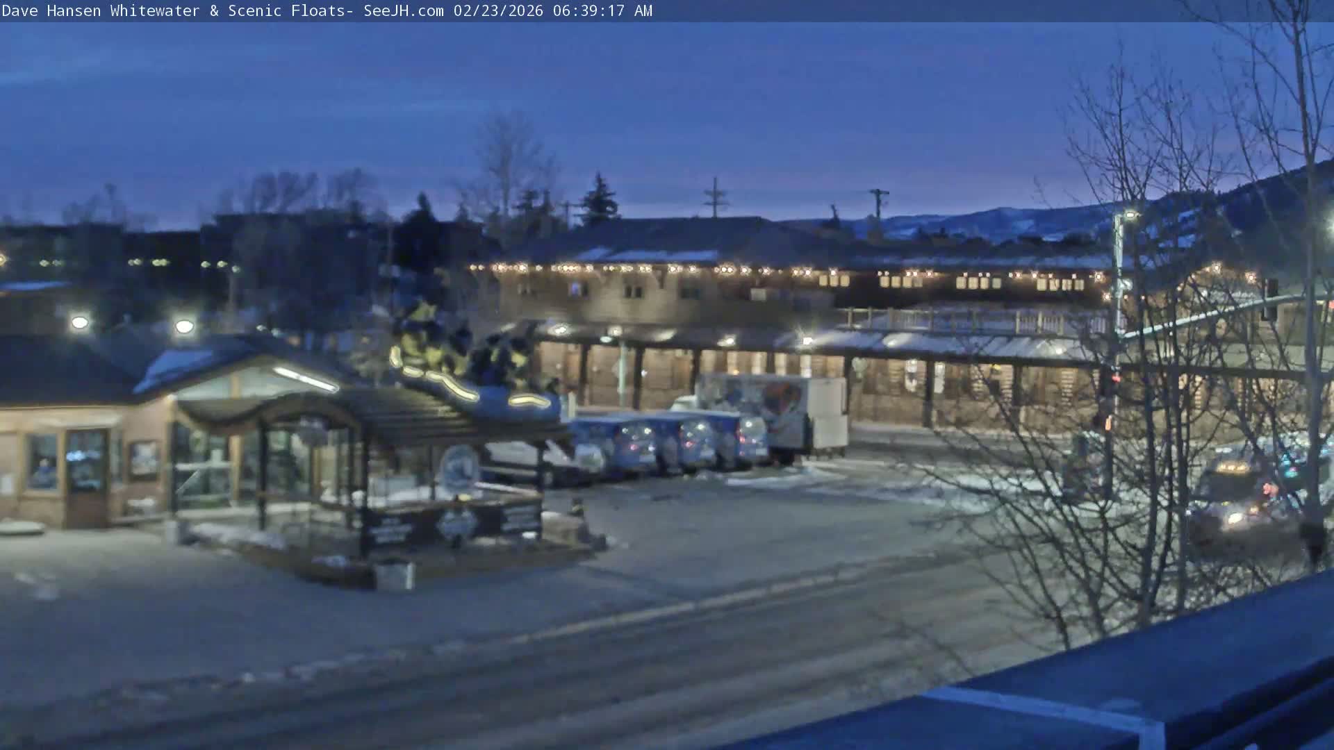 Jackson Hole, Jackson Broadway Avenue & S. Millward St. Junction Live Cam - Jackson, Teton, Wyoming, USA