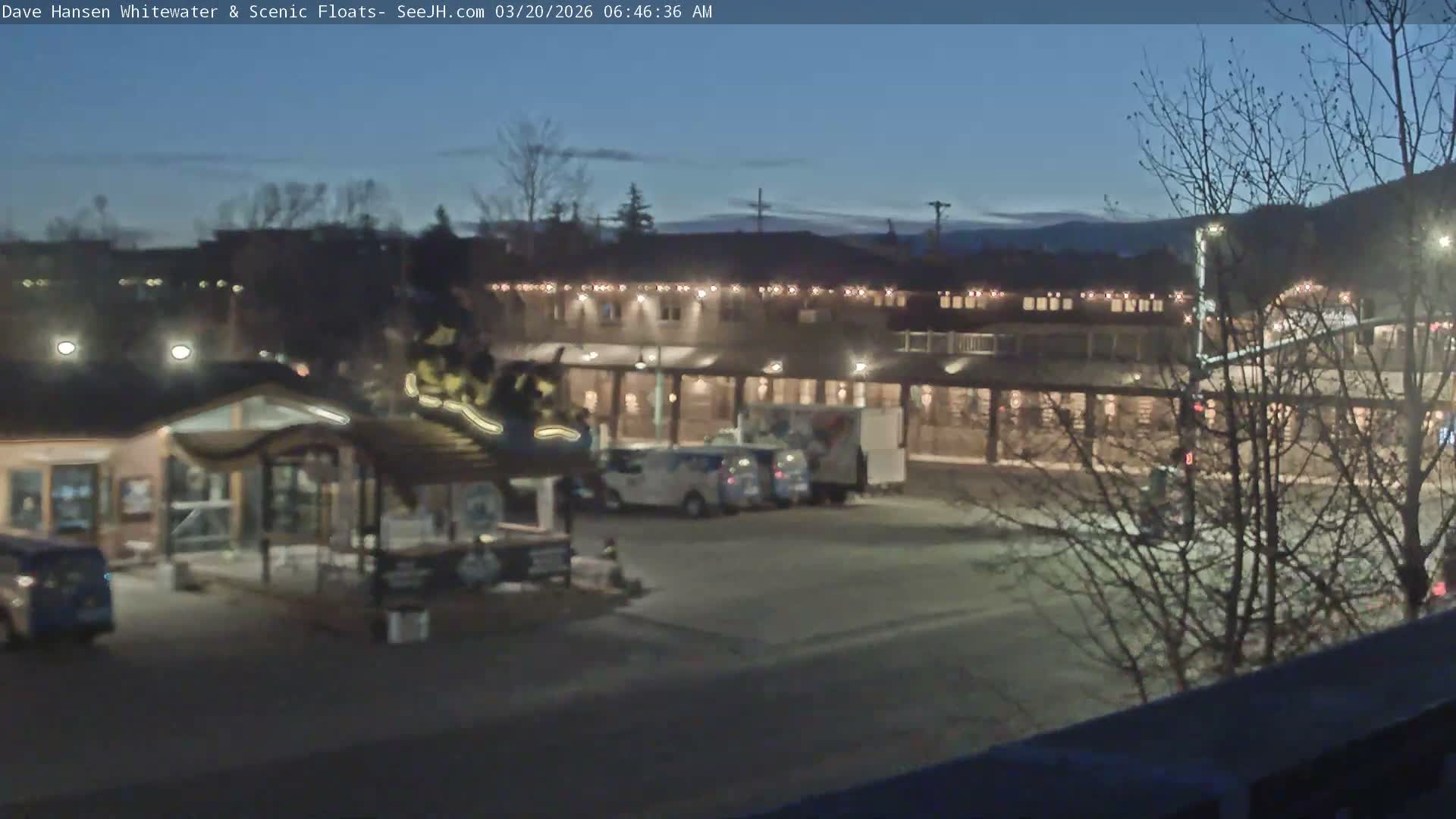 Jackson Hole, Jackson Broadway Avenue & S. Millward St. Junction Live Cam - Jackson, Teton, Wyoming, USA