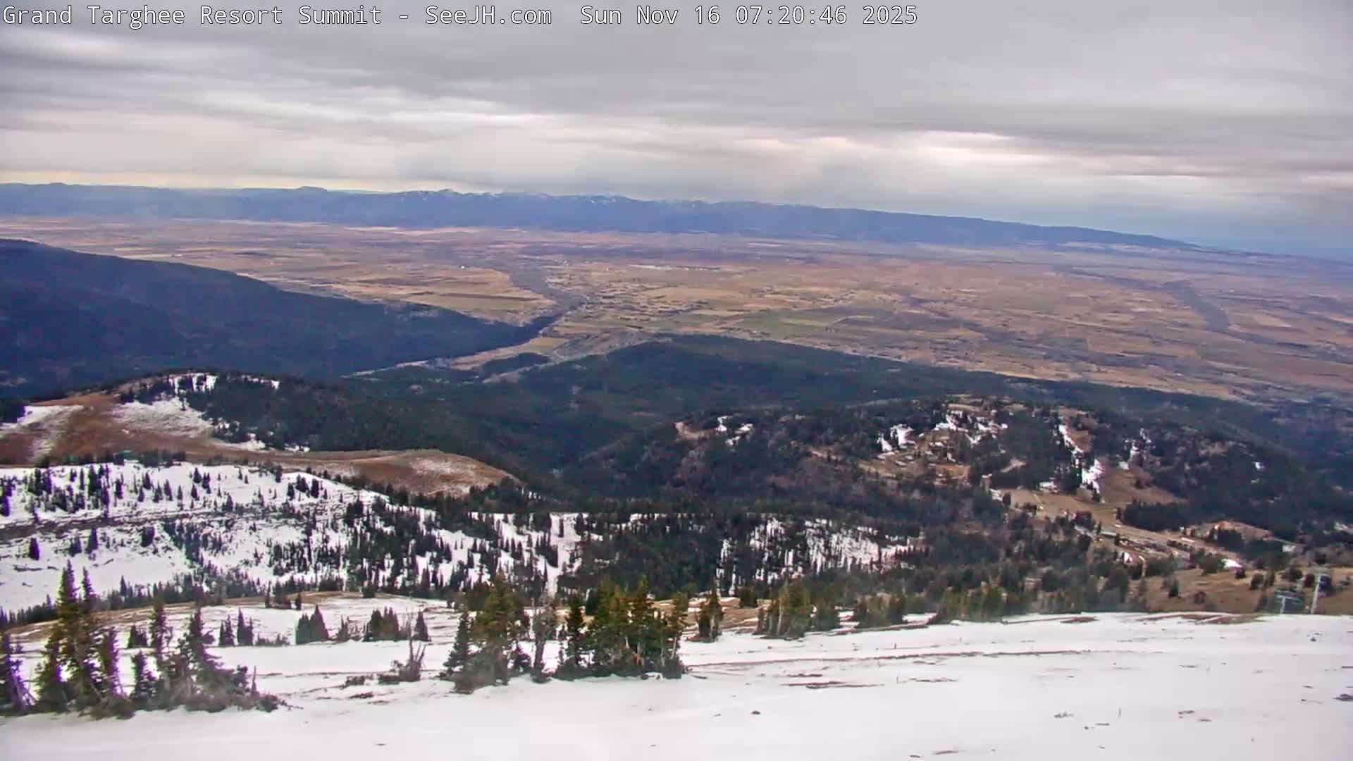 Freds Mountain Summit Ski Slopes Grand Targhee Live Cam - Alta, Teton, Wyoming, USA
