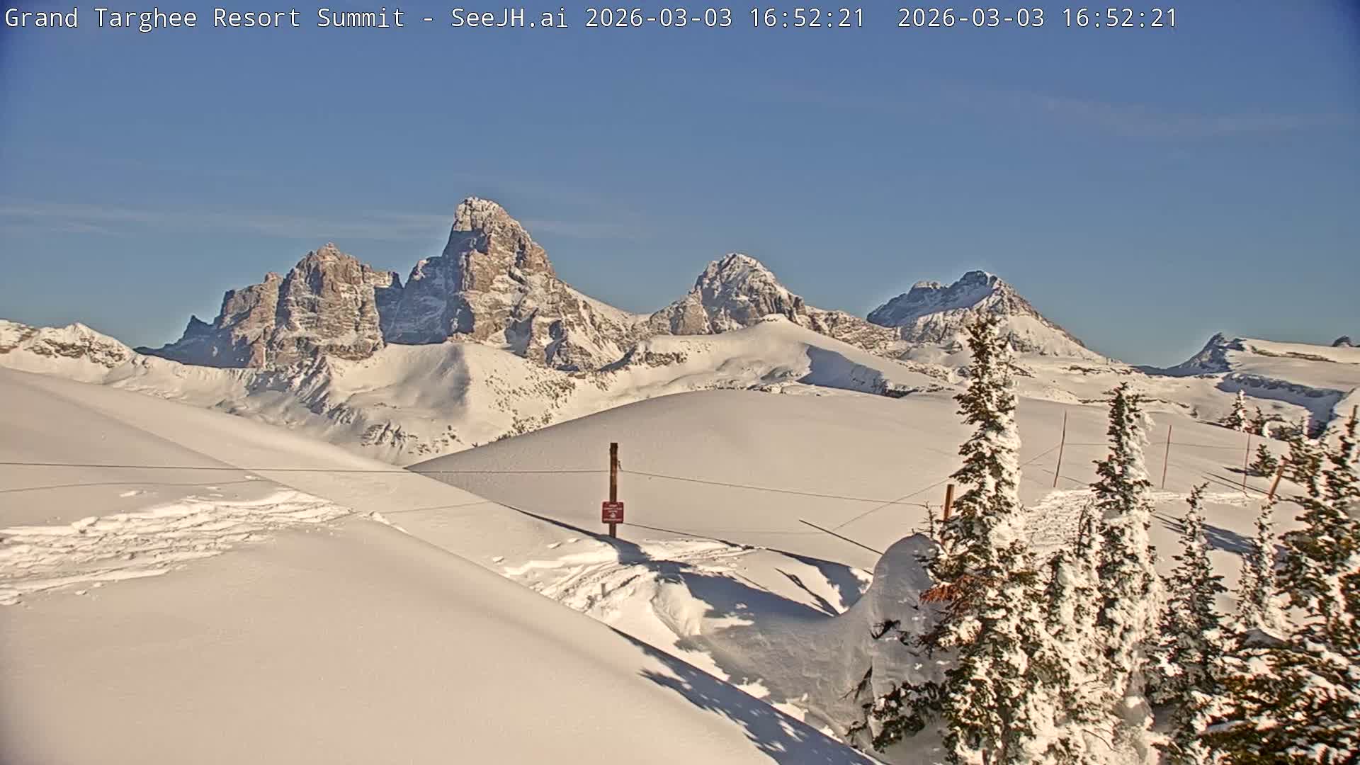 Freds Mountain Summit Ski Slopes Grand Targhee Live Cam - Alta, Teton, Wyoming, USA