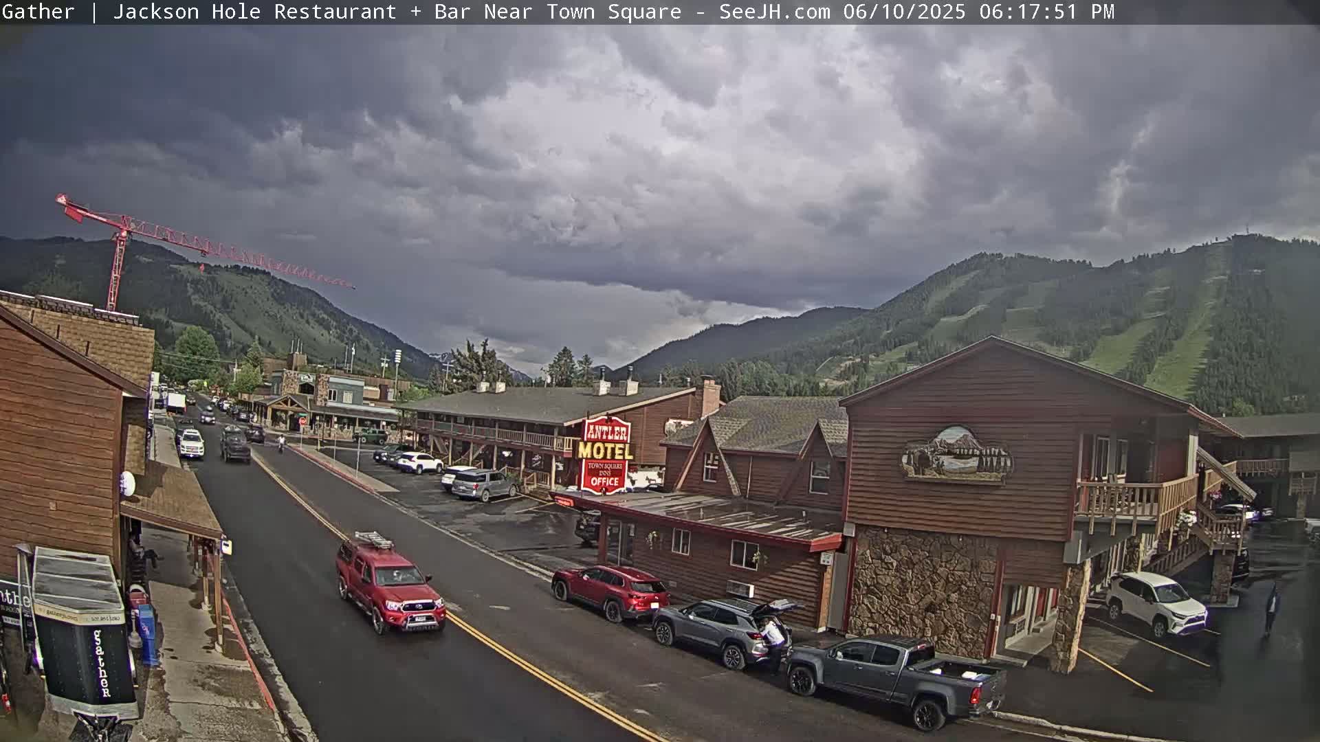 Jackson Hole, Jackson S Glenwood St. Live Cam - Jackson, Teton, Wyoming, USA