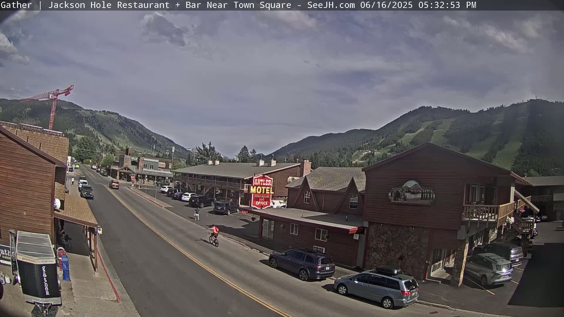 Jackson Hole, Jackson S Glenwood St. Live Cam - Jackson, Teton, Wyoming, USA
