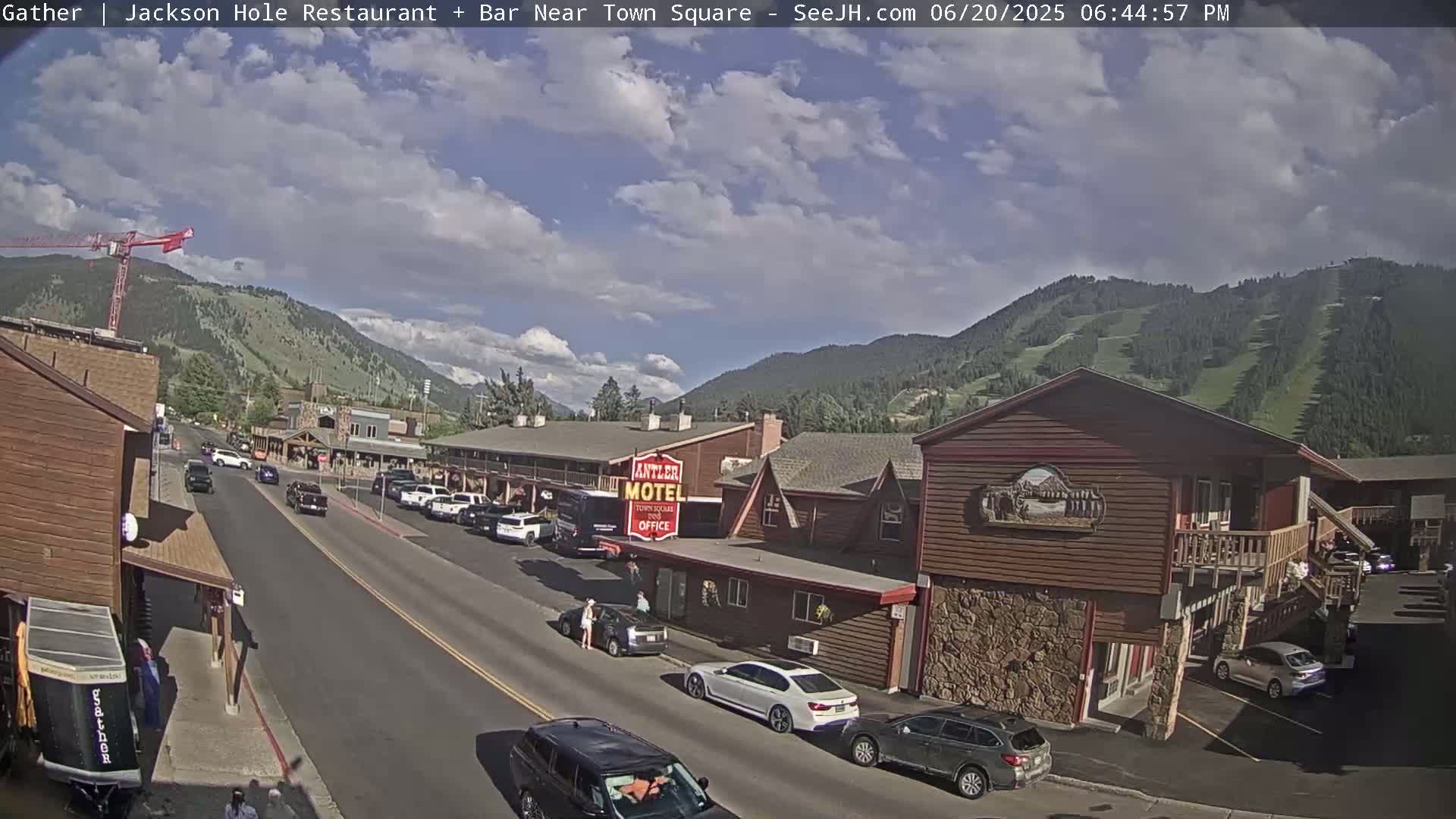 Jackson Hole, Jackson S Glenwood St. Live Cam - Jackson, Teton, Wyoming, USA