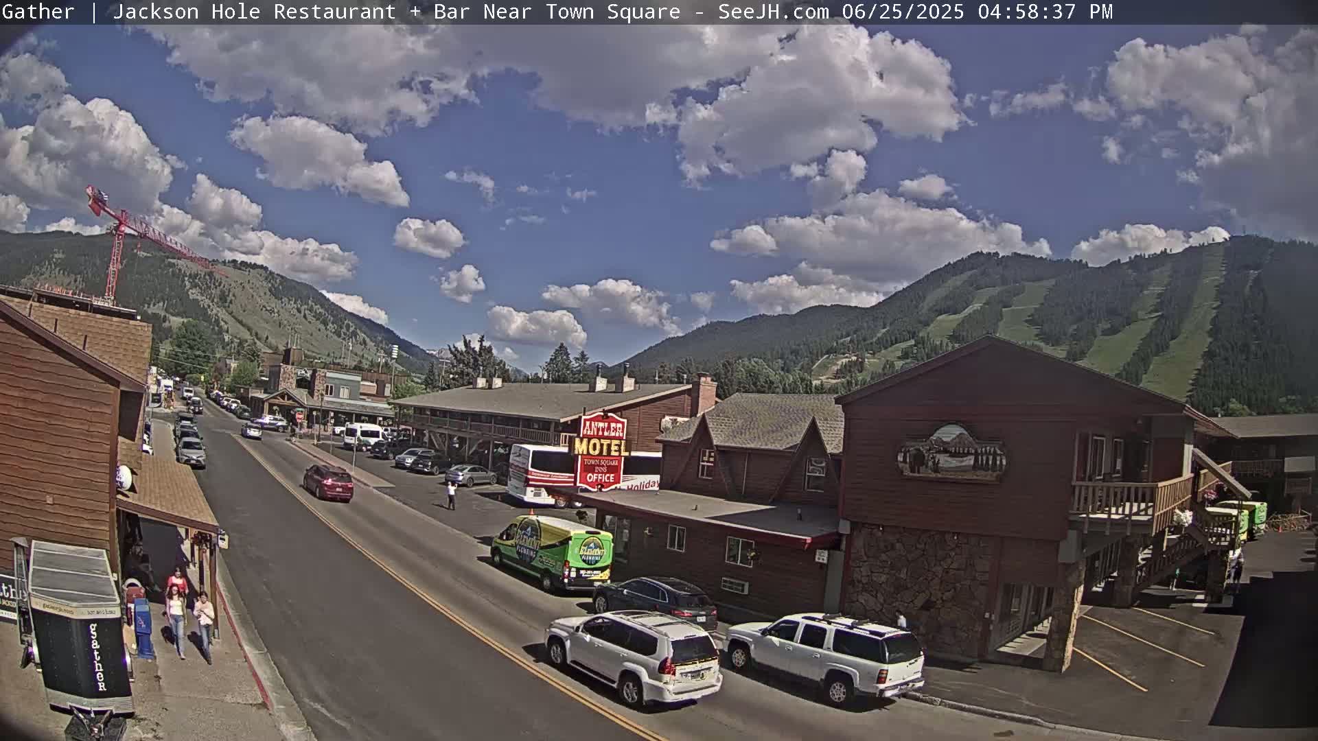 Jackson Hole, Jackson S Glenwood St. Live Cam - Jackson, Teton, Wyoming, USA