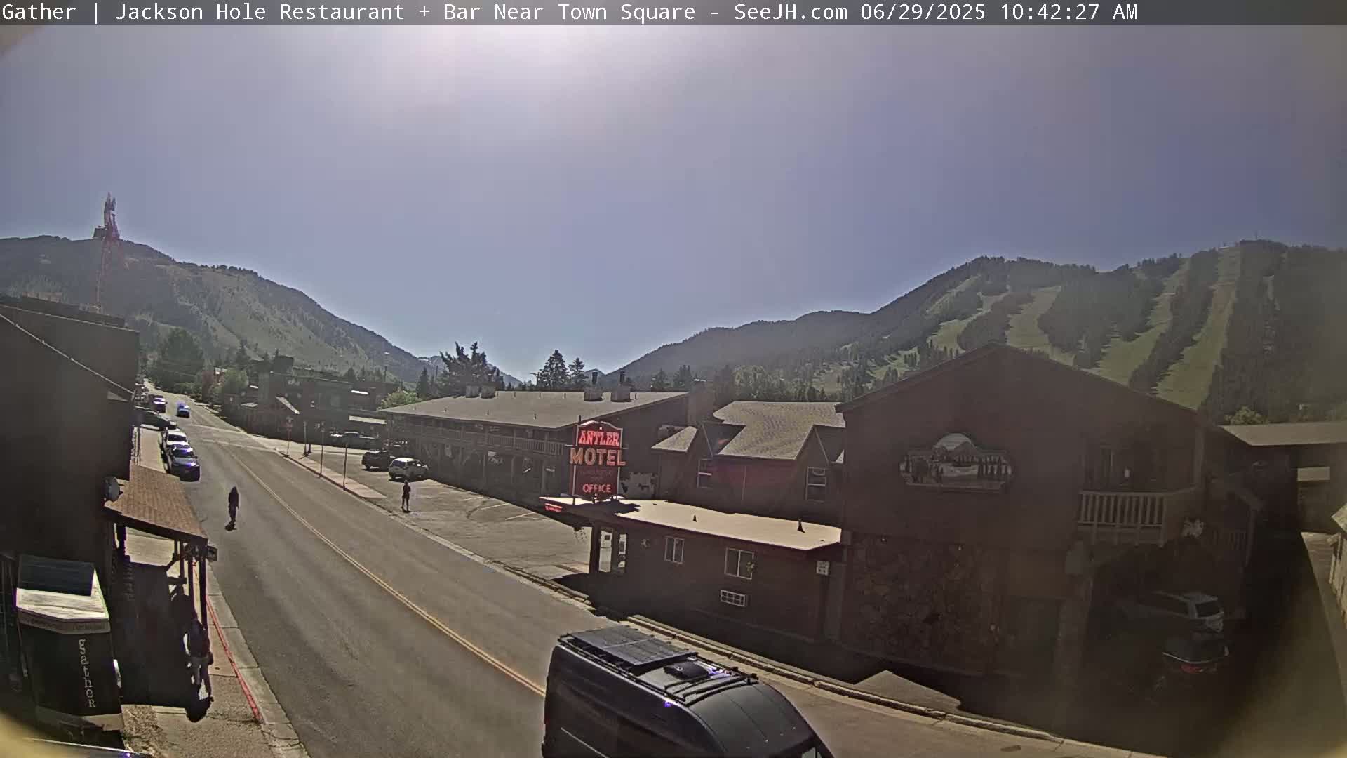 Jackson Hole, Jackson S Glenwood St. Live Cam - Jackson, Teton, Wyoming, USA