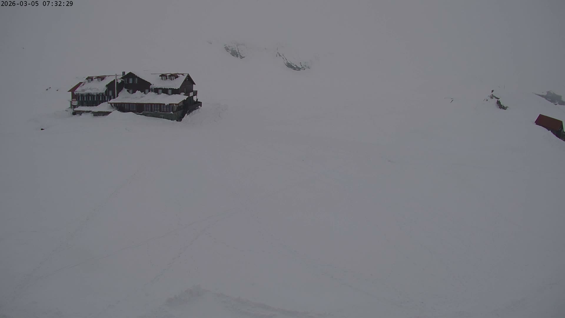 Cârțișoara, ( Balea Lac )  Balea Lake, Sibiu Live Cam - Comuna Cârțișoara, Sibiu,  Romania