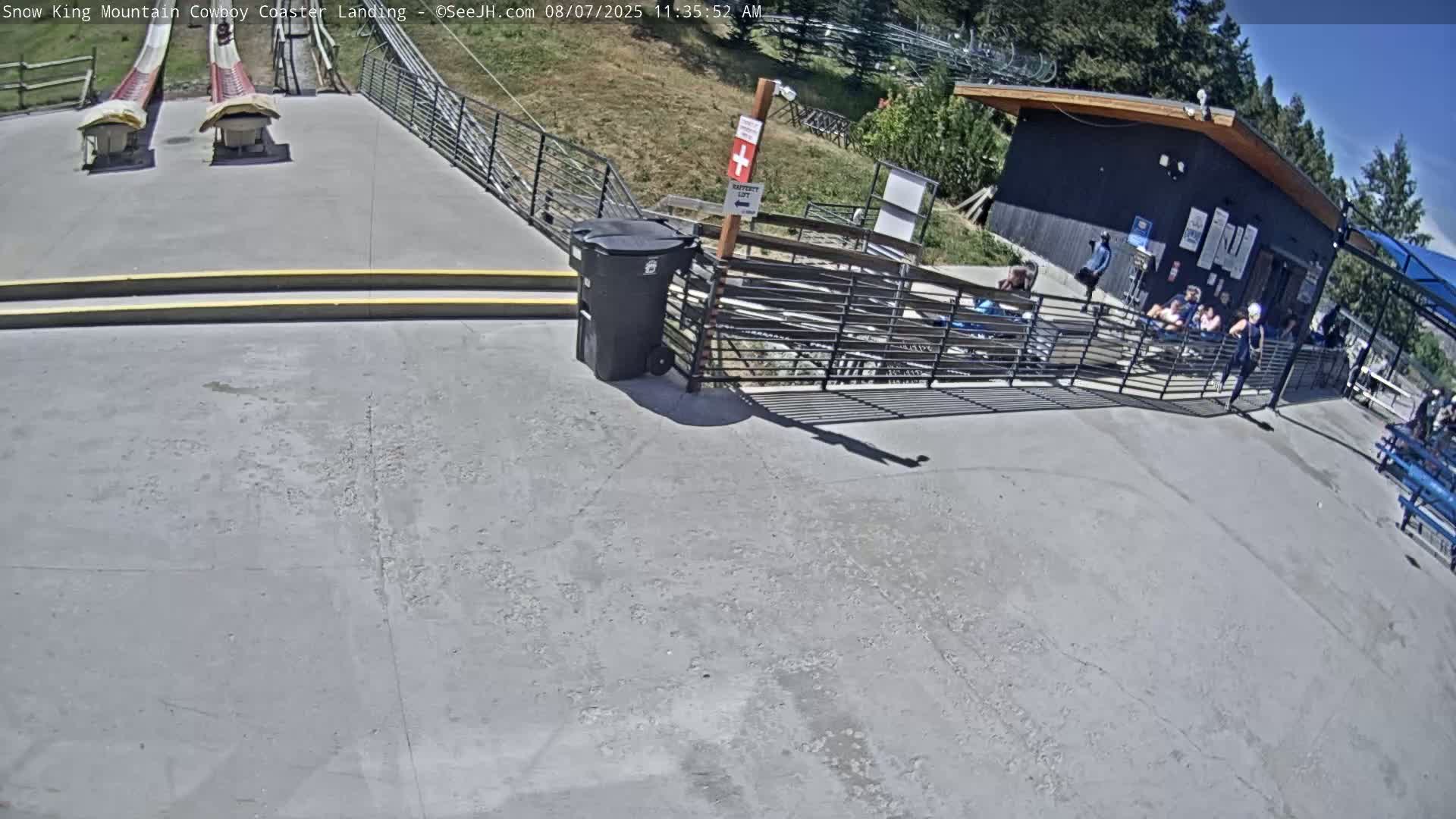 Jackson, Snow King Mountain Cowboy Coaster & Alpine Slide Live Cam - Jackson, Teton, Wyoming, USA