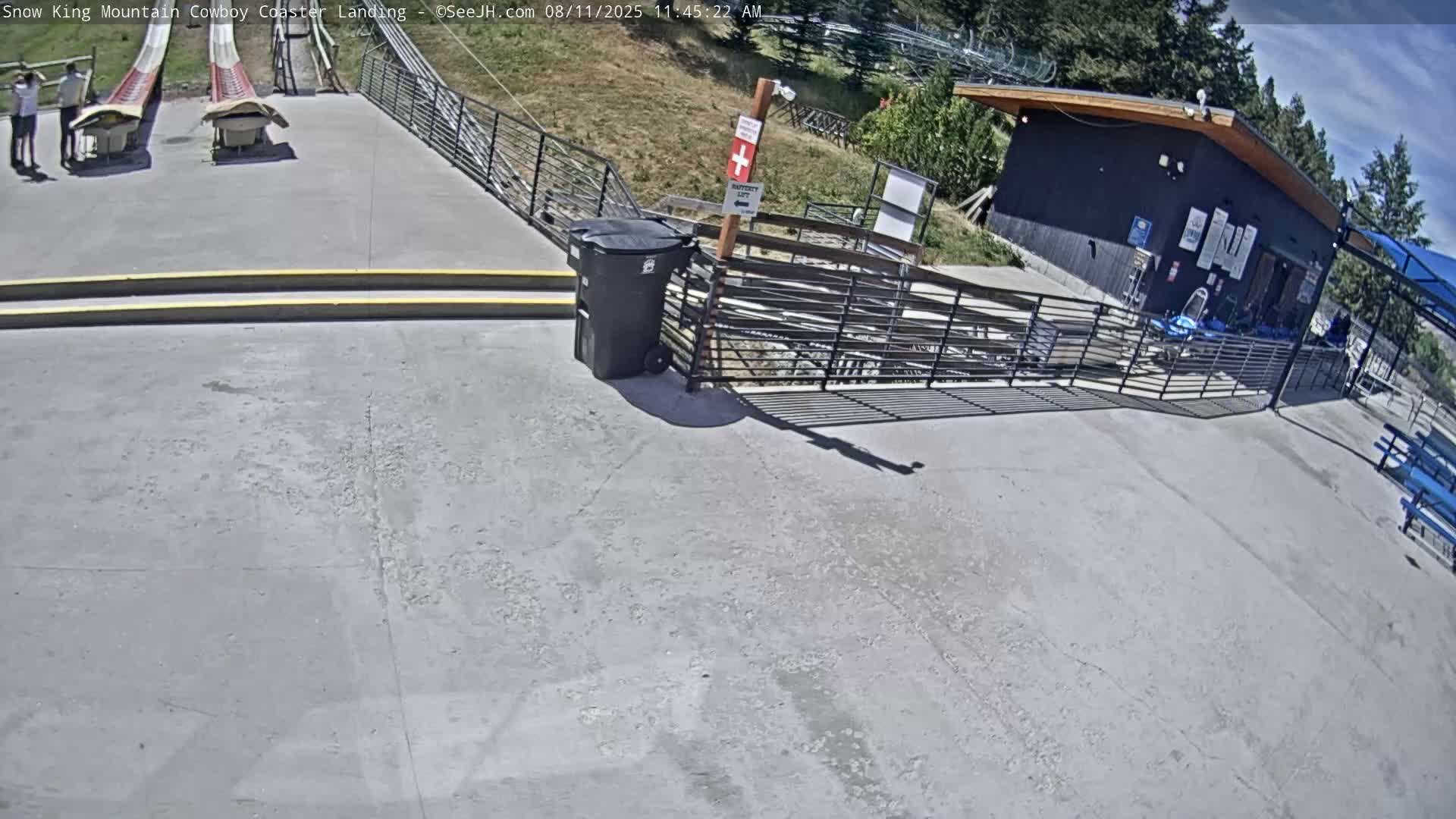 Jackson, Snow King Mountain Cowboy Coaster & Alpine Slide Live Cam - Jackson, Teton, Wyoming, USA