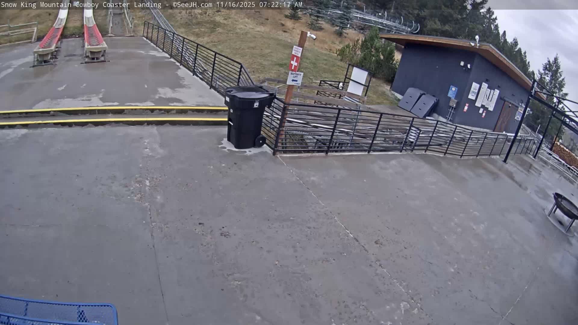 Jackson, Snow King Mountain Cowboy Coaster & Alpine Slide Live Cam - Jackson, Teton, Wyoming, USA