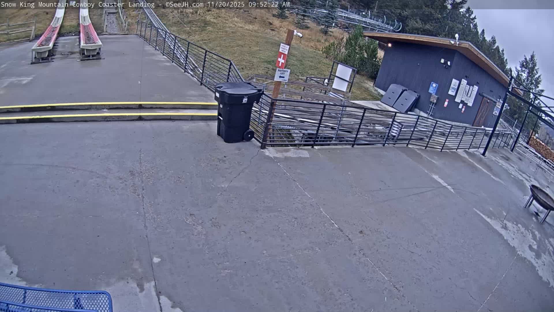 Jackson, Snow King Mountain Cowboy Coaster & Alpine Slide Live Cam - Jackson, Teton, Wyoming, USA