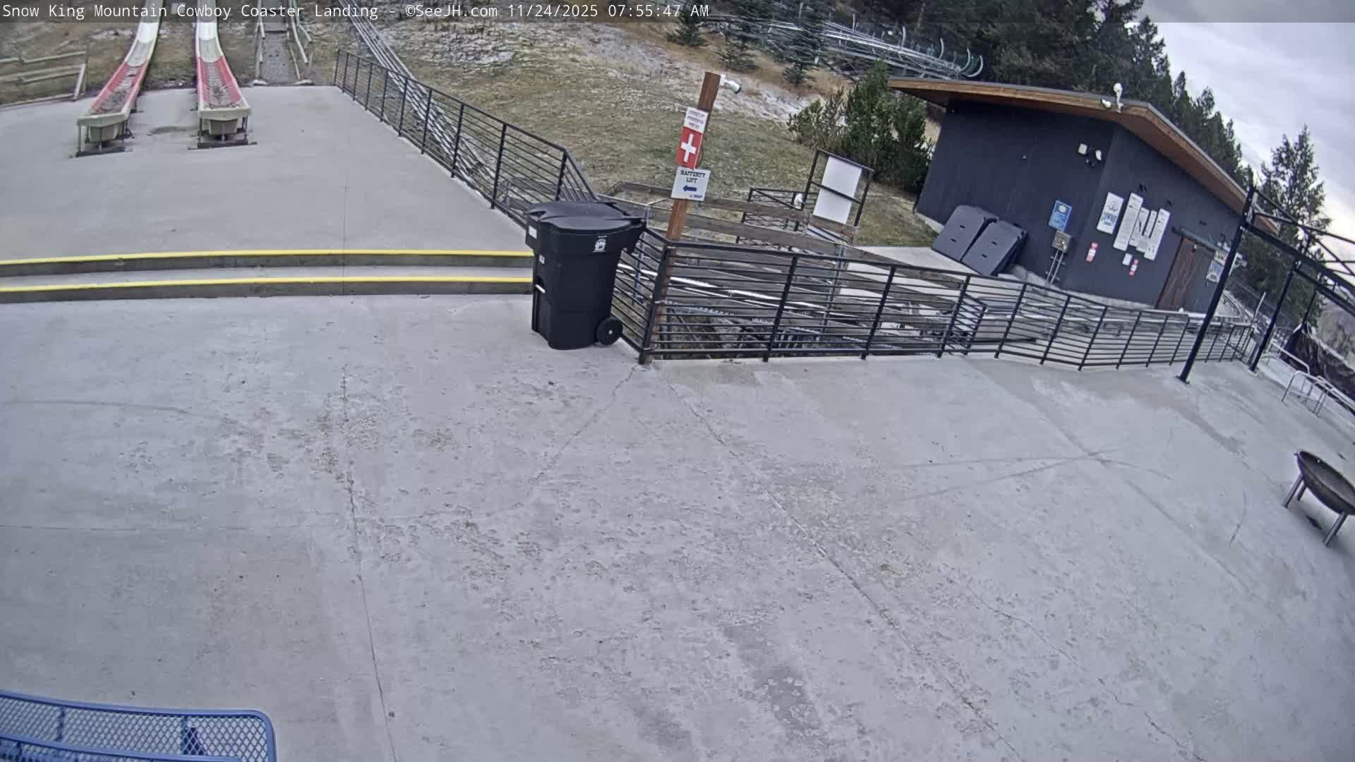 Jackson, Snow King Mountain Cowboy Coaster & Alpine Slide Live Cam - Jackson, Teton, Wyoming, USA