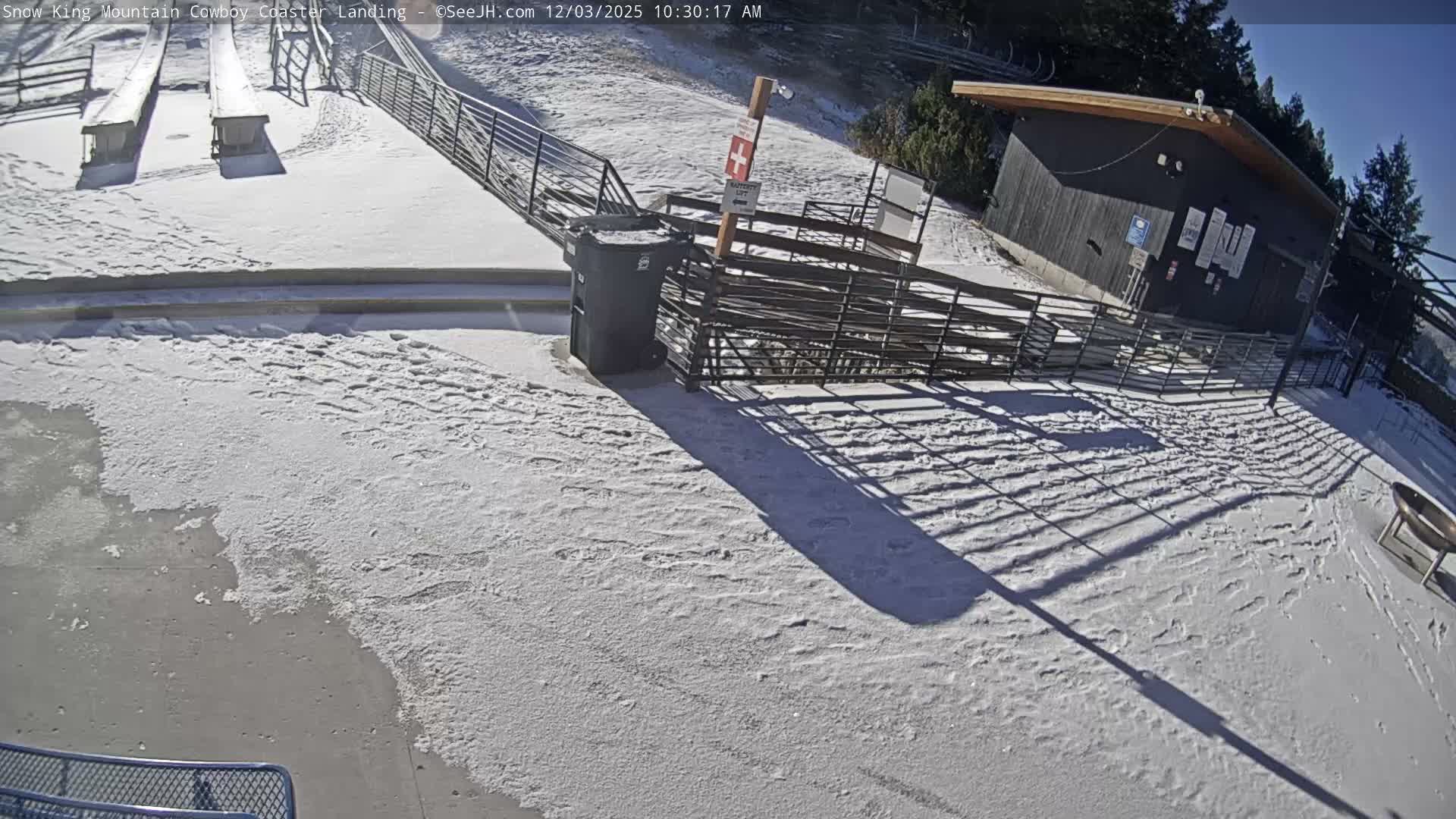 Jackson, Snow King Mountain Cowboy Coaster & Alpine Slide Live Cam - Jackson, Teton, Wyoming, USA