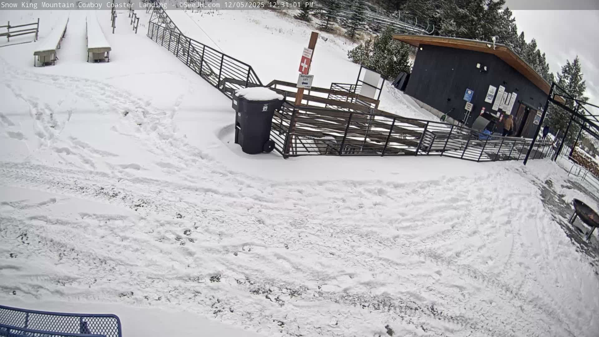 Jackson, Snow King Mountain Cowboy Coaster & Alpine Slide Live Cam - Jackson, Teton, Wyoming, USA