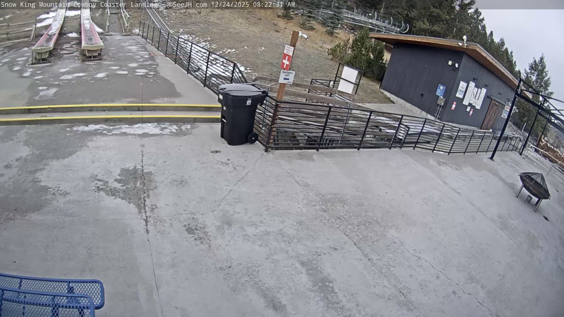 Jackson, Snow King Mountain Cowboy Coaster & Alpine Slide Live Cam - Jackson, Teton, Wyoming, USA
