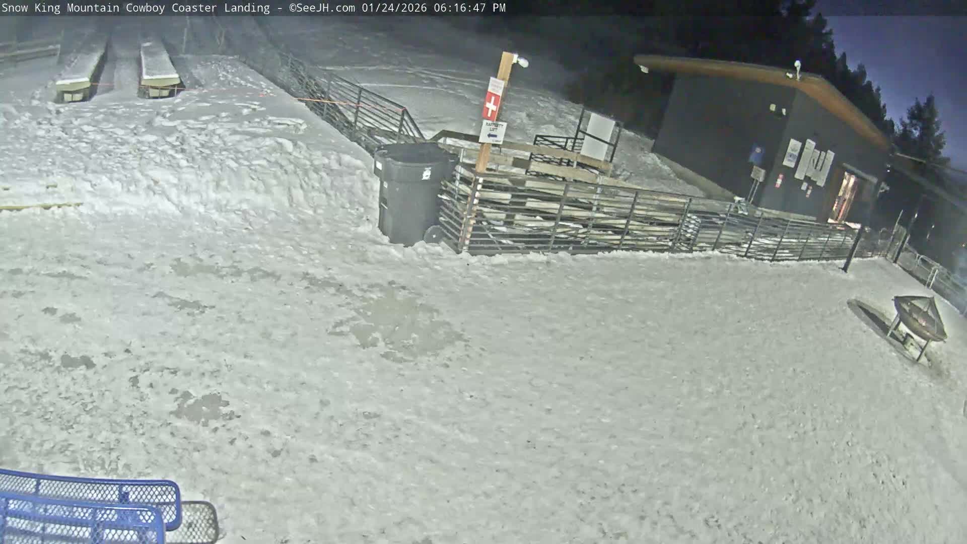 Jackson, Snow King Mountain Cowboy Coaster & Alpine Slide Live Cam - Jackson, Teton, Wyoming, USA