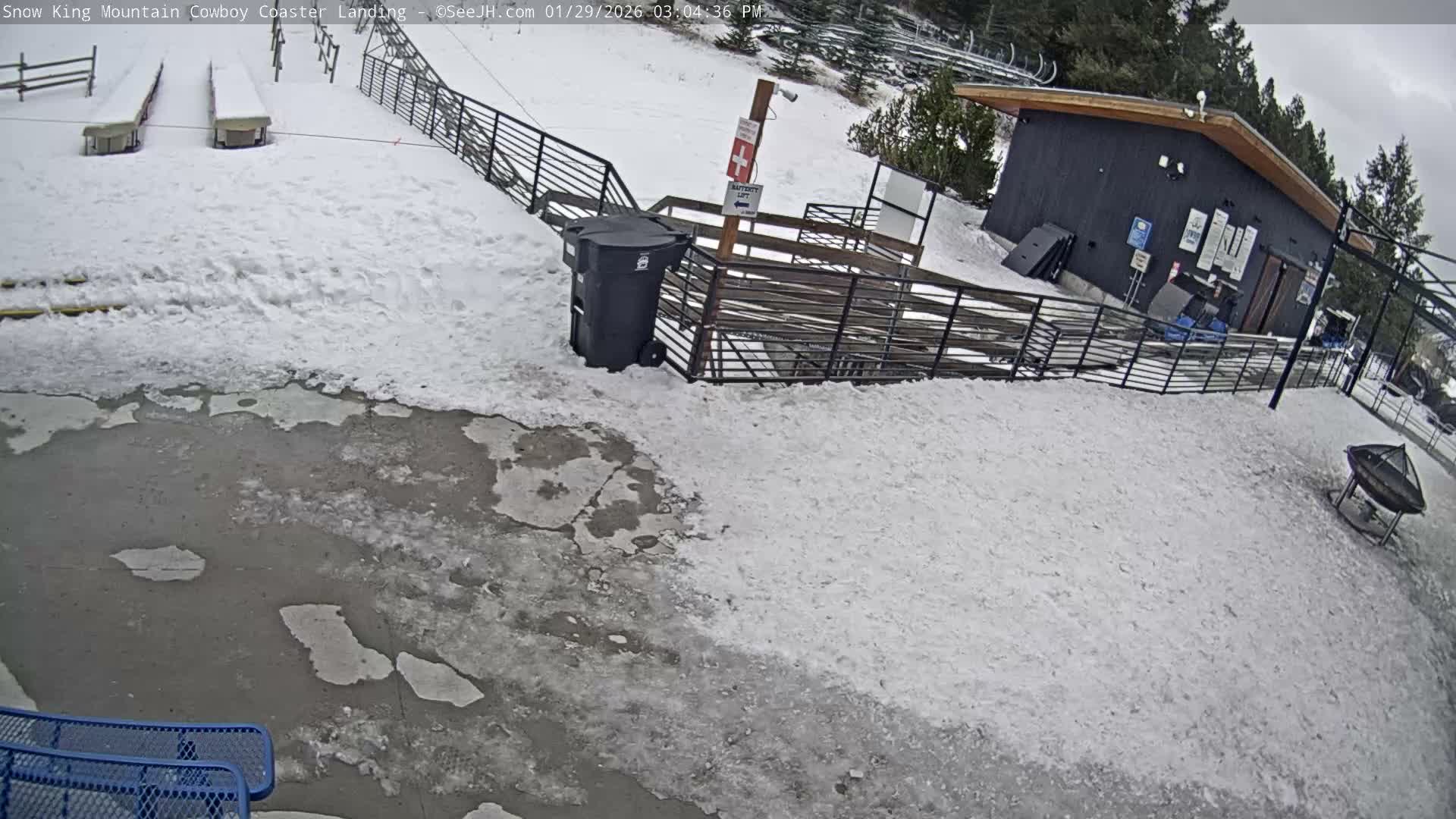 Jackson, Snow King Mountain Cowboy Coaster & Alpine Slide Live Cam - Jackson, Teton, Wyoming, USA