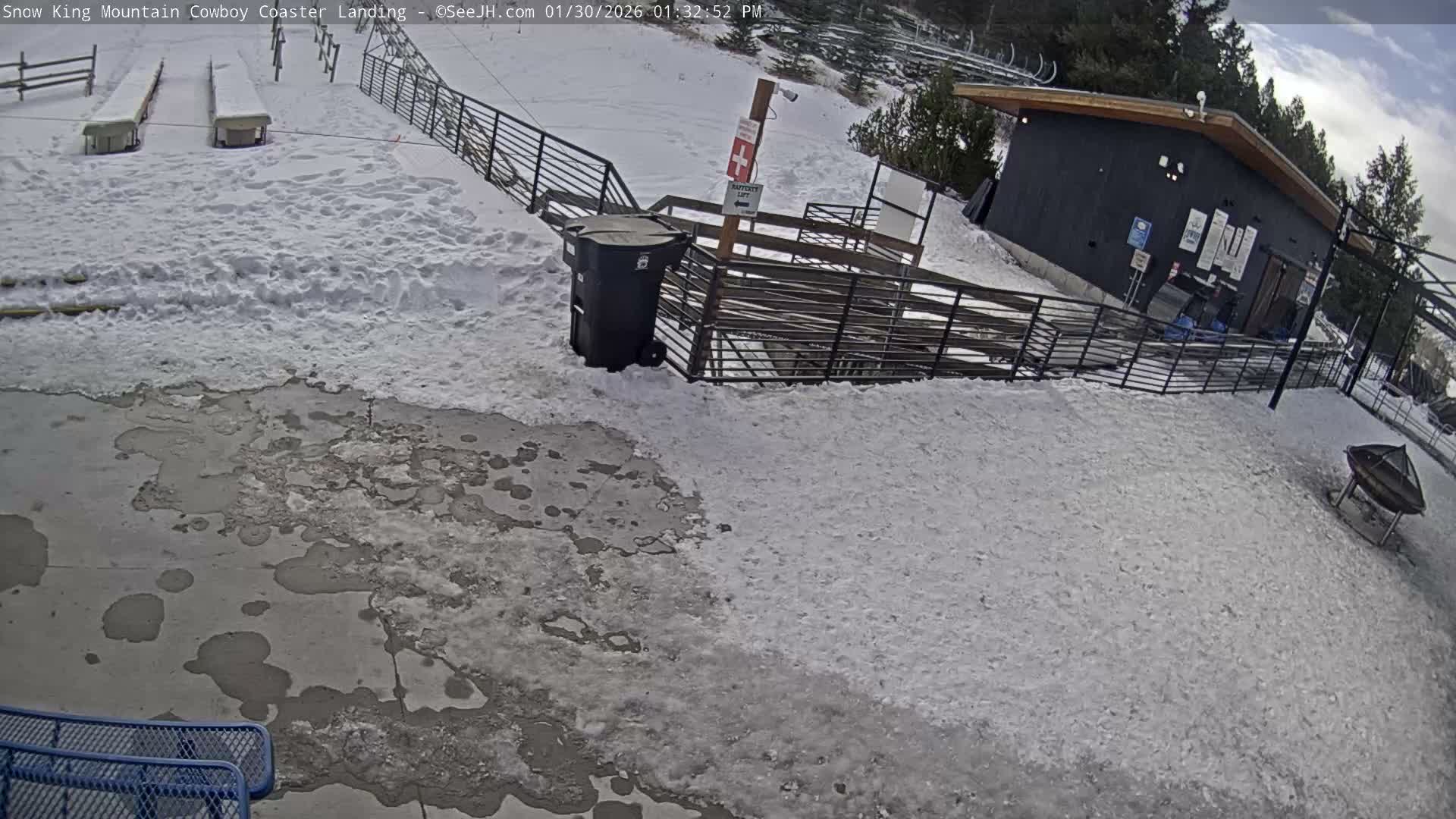 Jackson, Snow King Mountain Cowboy Coaster & Alpine Slide Live Cam - Jackson, Teton, Wyoming, USA
