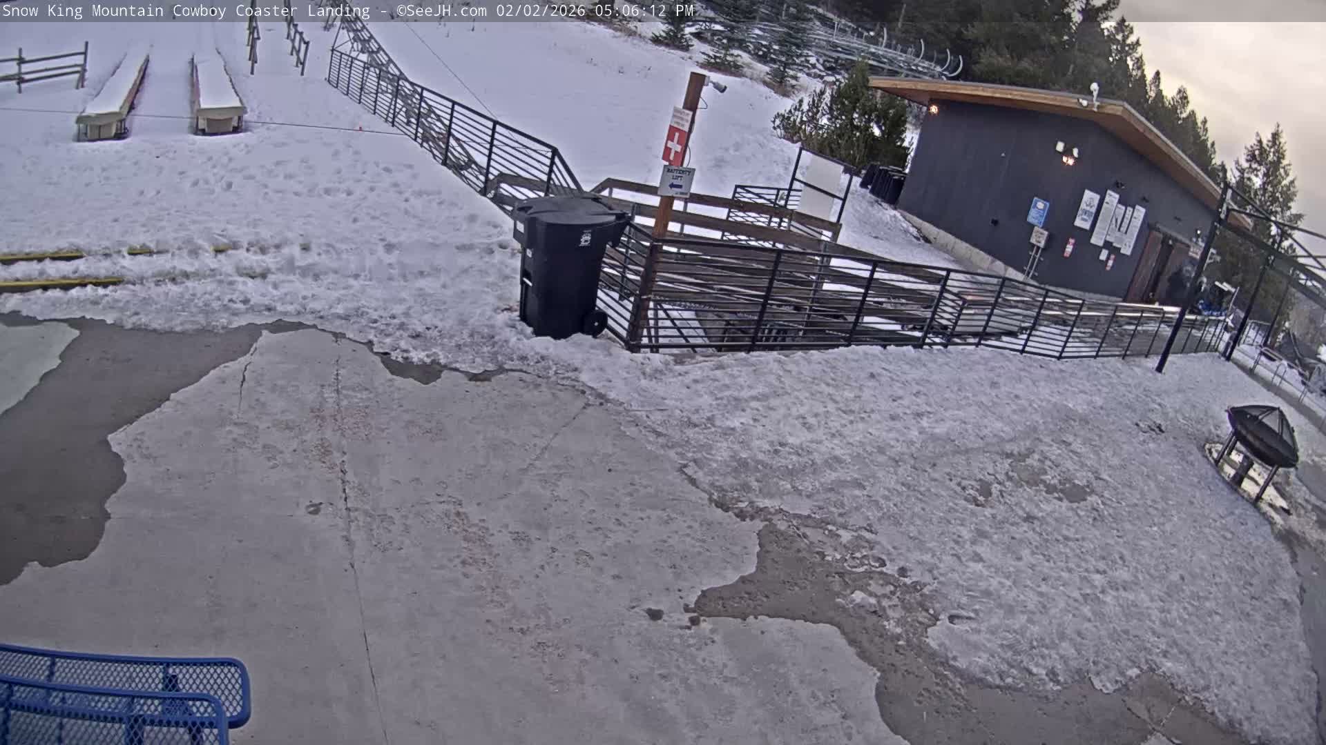 Jackson, Snow King Mountain Cowboy Coaster & Alpine Slide Live Cam - Jackson, Teton, Wyoming, USA