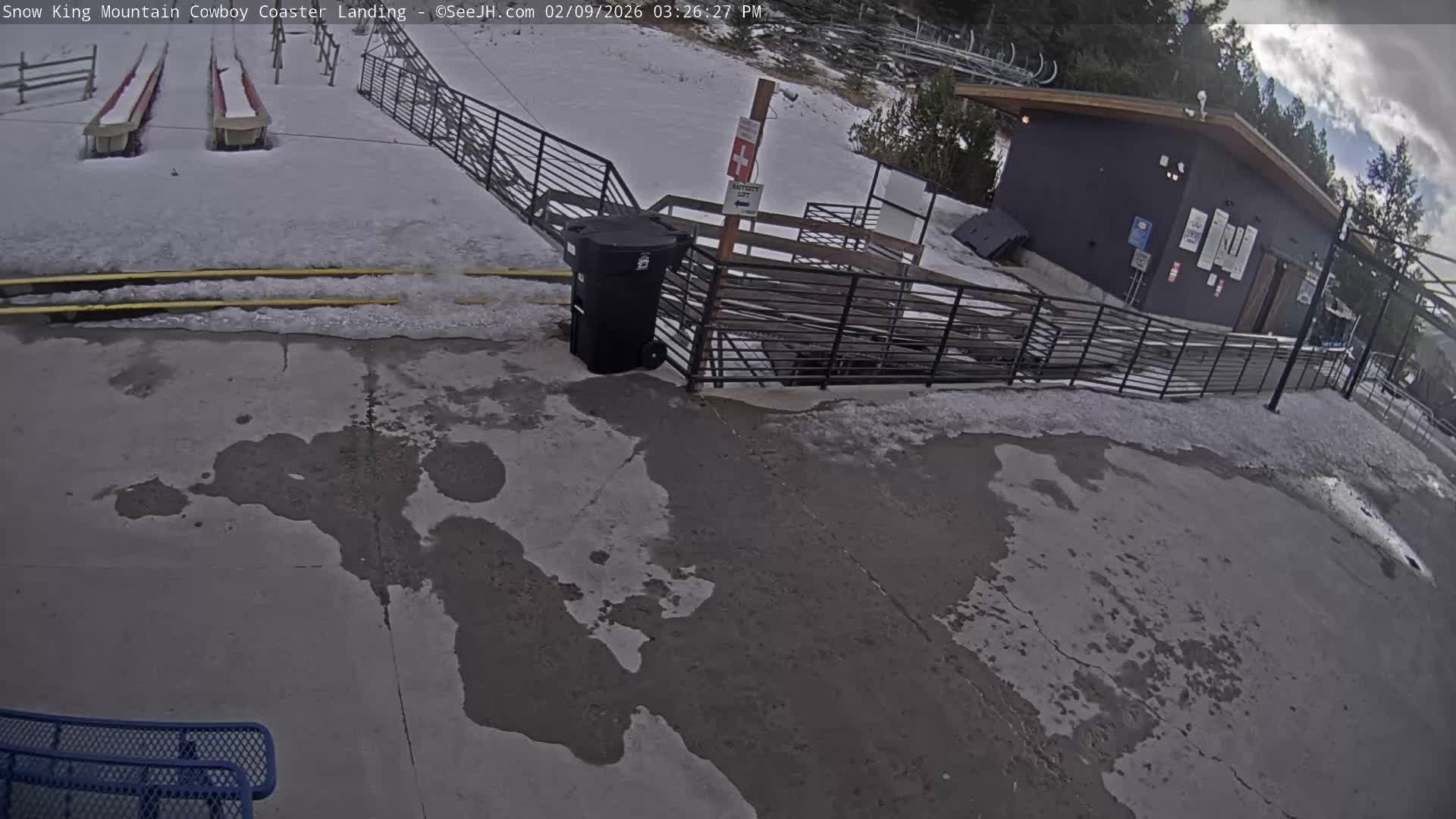 Jackson, Snow King Mountain Cowboy Coaster & Alpine Slide Live Cam - Jackson, Teton, Wyoming, USA
