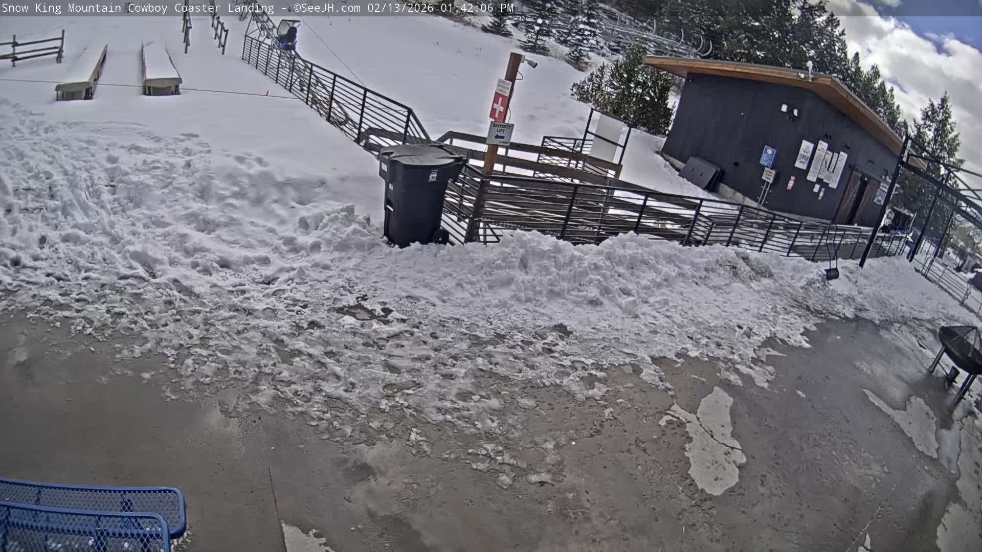 Jackson, Snow King Mountain Cowboy Coaster & Alpine Slide Live Cam - Jackson, Teton, Wyoming, USA