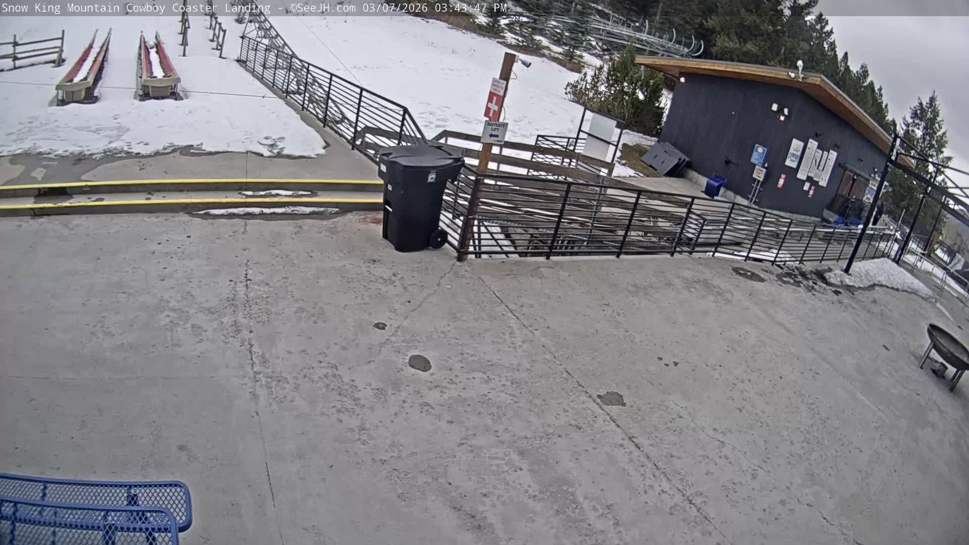 Jackson, Snow King Mountain Cowboy Coaster & Alpine Slide Live Cam - Jackson, Teton, Wyoming, USA