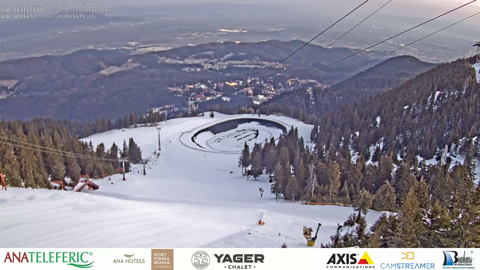Poiana Brasov , Poiana Ruia Ski Slope & Codlea /Cristian/ Ghimbav Town & Brasov City Skyline Live Cam - Poiana Brasov, Braşov, Romania