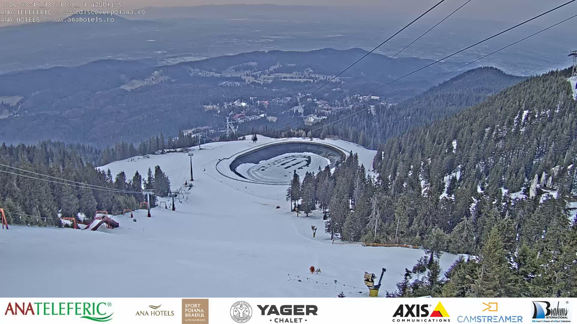 Poiana Brasov , Poiana Ruia Ski Slope & Codlea /Cristian/ Ghimbav Town & Brasov City Skyline Live Cam - Poiana Brasov, Braşov, Romania