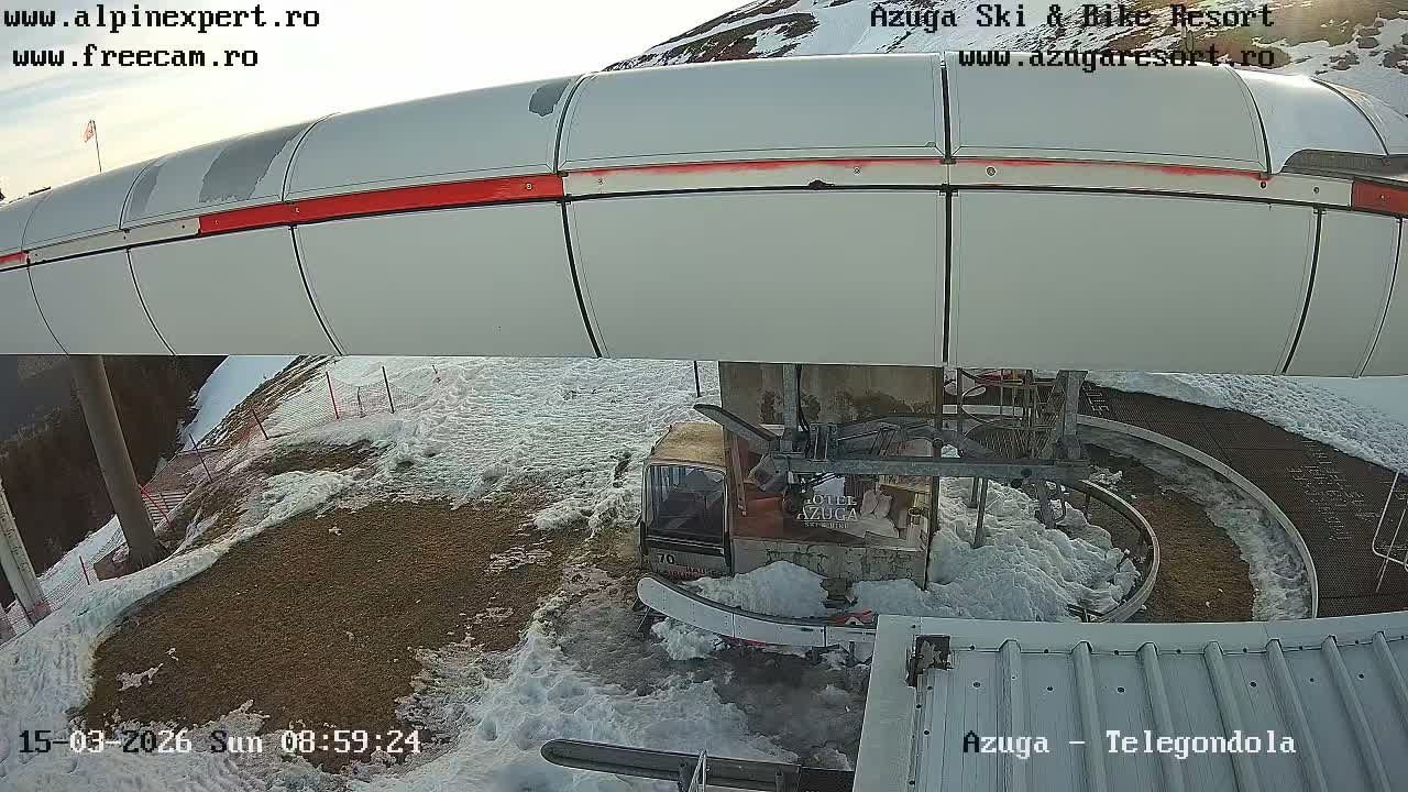 Prahova, Azuga Ski Center Telegondola Coborare Cable Car Upper Station Landing Area, Azuga Live Cam - Azuga, Prahova, Romania