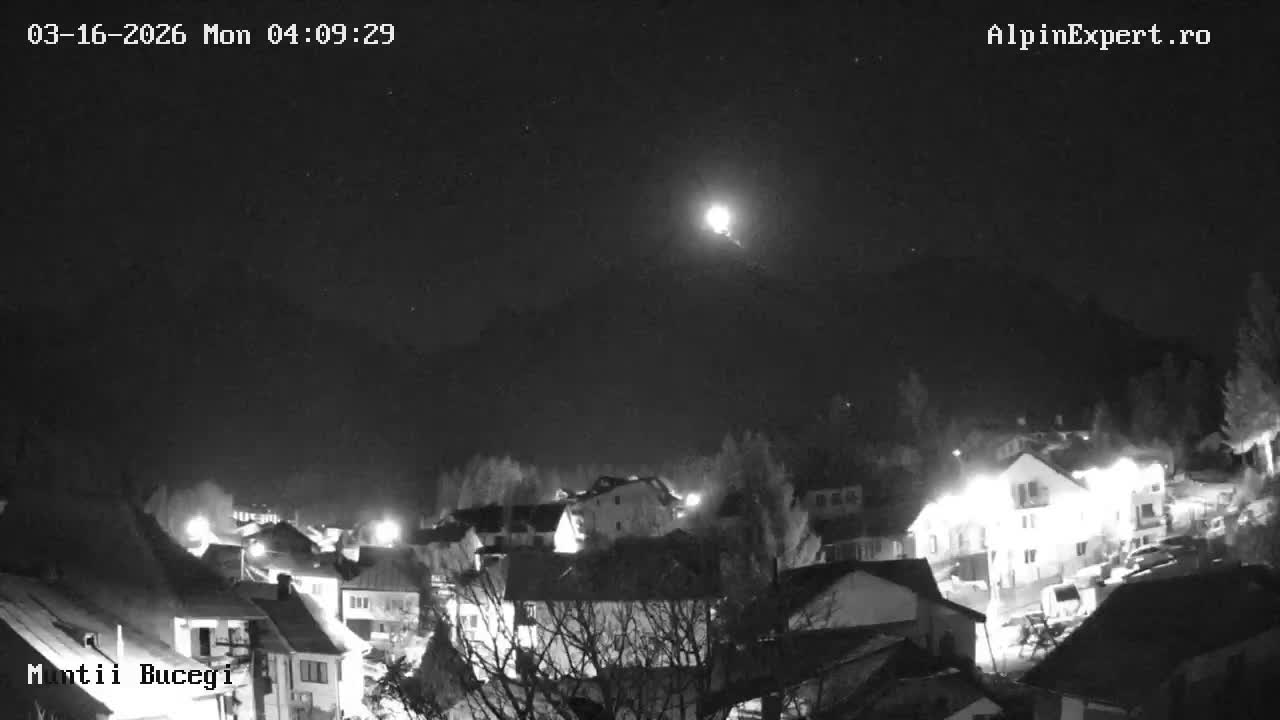 Prahova, Muntii Bucegi Mountains View from Busteni Live Cam - Buşteni, Prahova, Romania