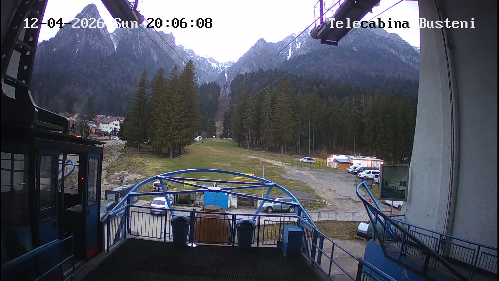 Prahova, Telecabina Busteni-Babele Cable Car Lower Station Boarding Busteni Live Cam - Buşteni, Prahova, Romania