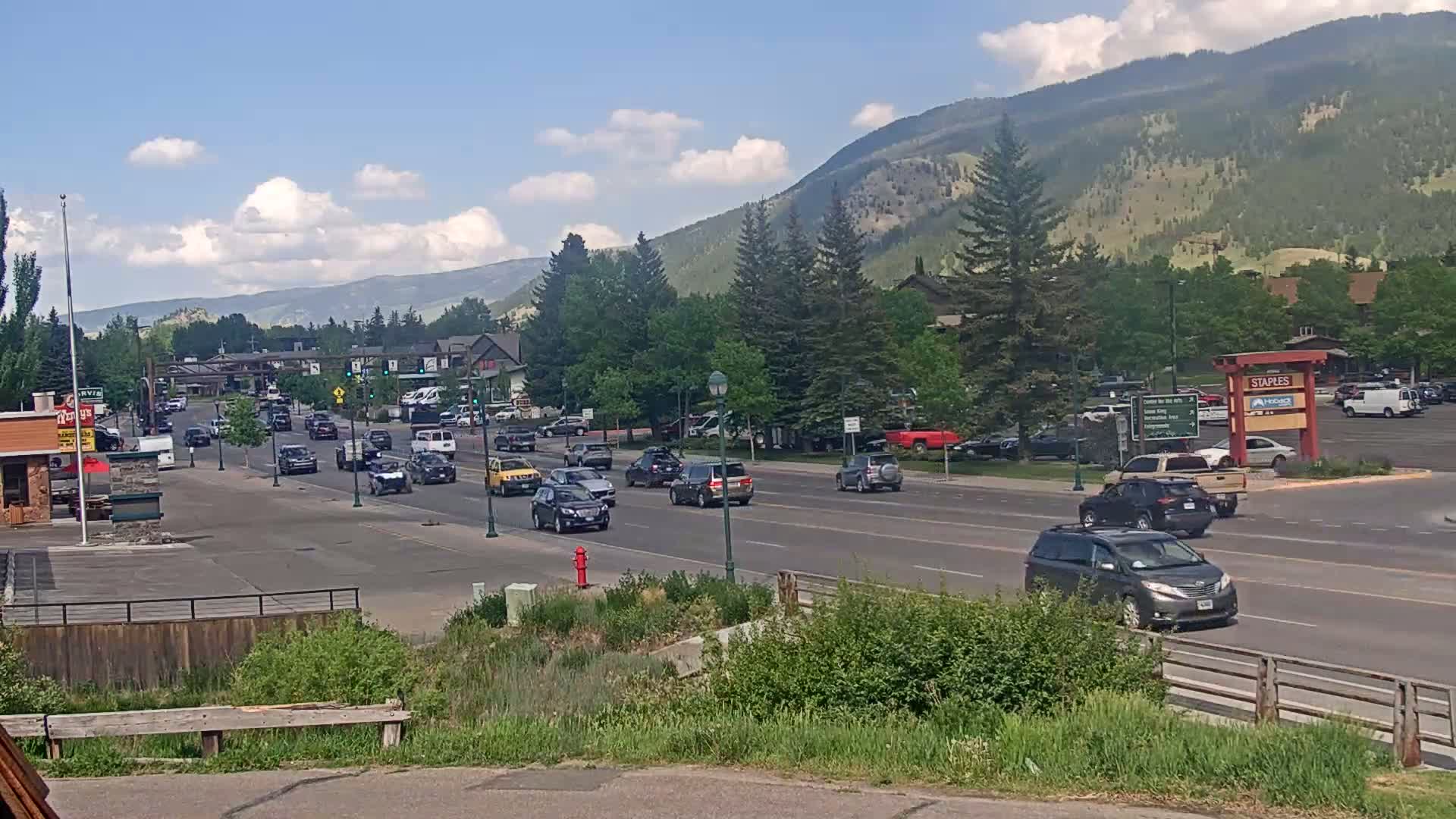 Jackson Hole, Jackson W Broadway Street 191 Live Cam - Jackson, Teton, Wyoming, USA