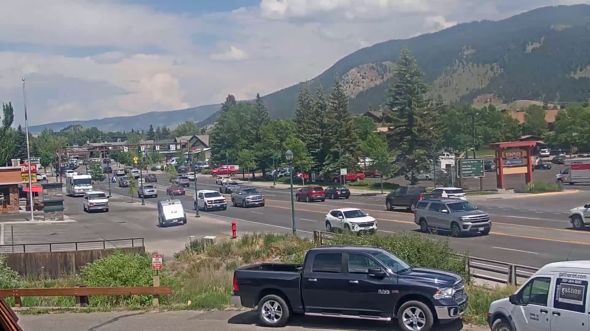 Jackson Hole, Jackson W Broadway Street 191 Live Cam - Jackson, Teton, Wyoming, USA