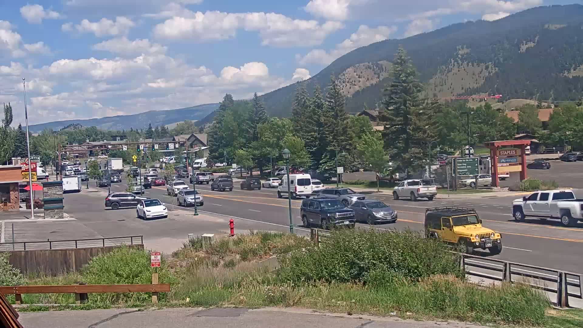 Jackson Hole, Jackson W Broadway Street 191 Live Cam - Jackson, Teton, Wyoming, USA