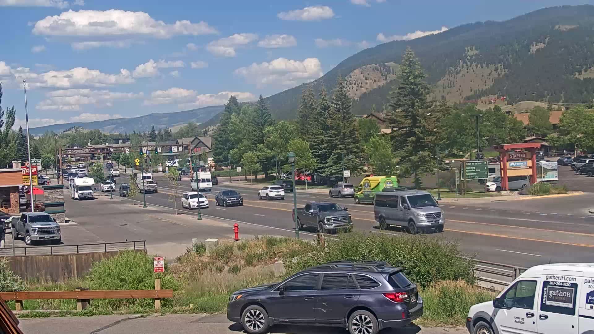 Jackson Hole, Jackson W Broadway Street 191 Live Cam - Jackson, Teton, Wyoming, USA