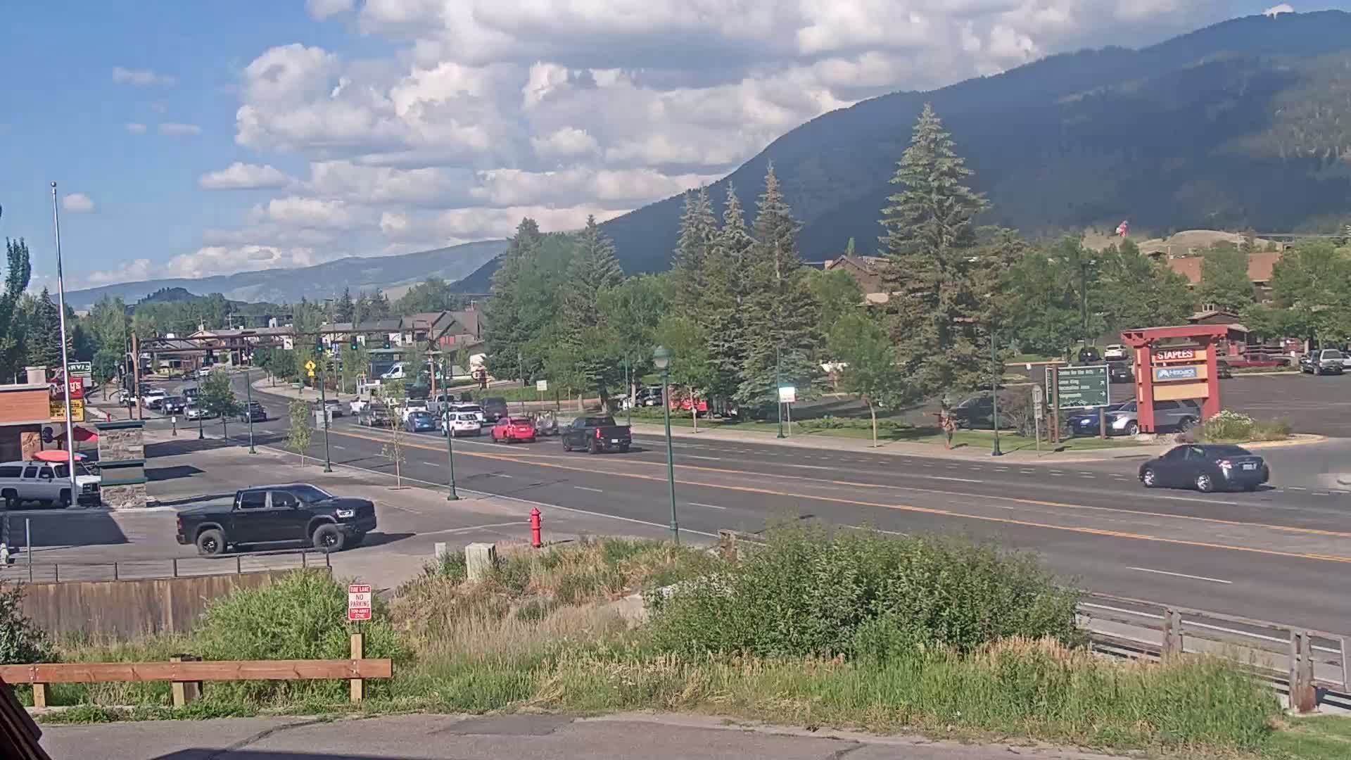 Jackson Hole, Jackson W Broadway Street 191 Live Cam - Jackson, Teton, Wyoming, USA