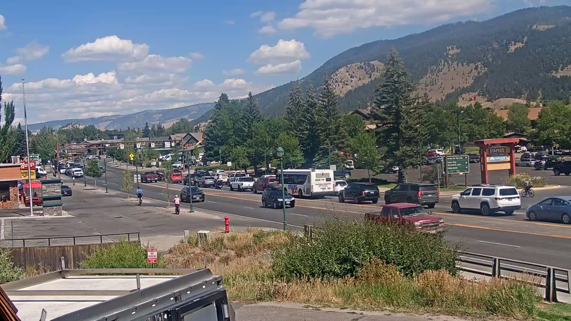 Jackson Hole, Jackson W Broadway Street 191 Live Cam - Jackson, Teton, Wyoming, USA