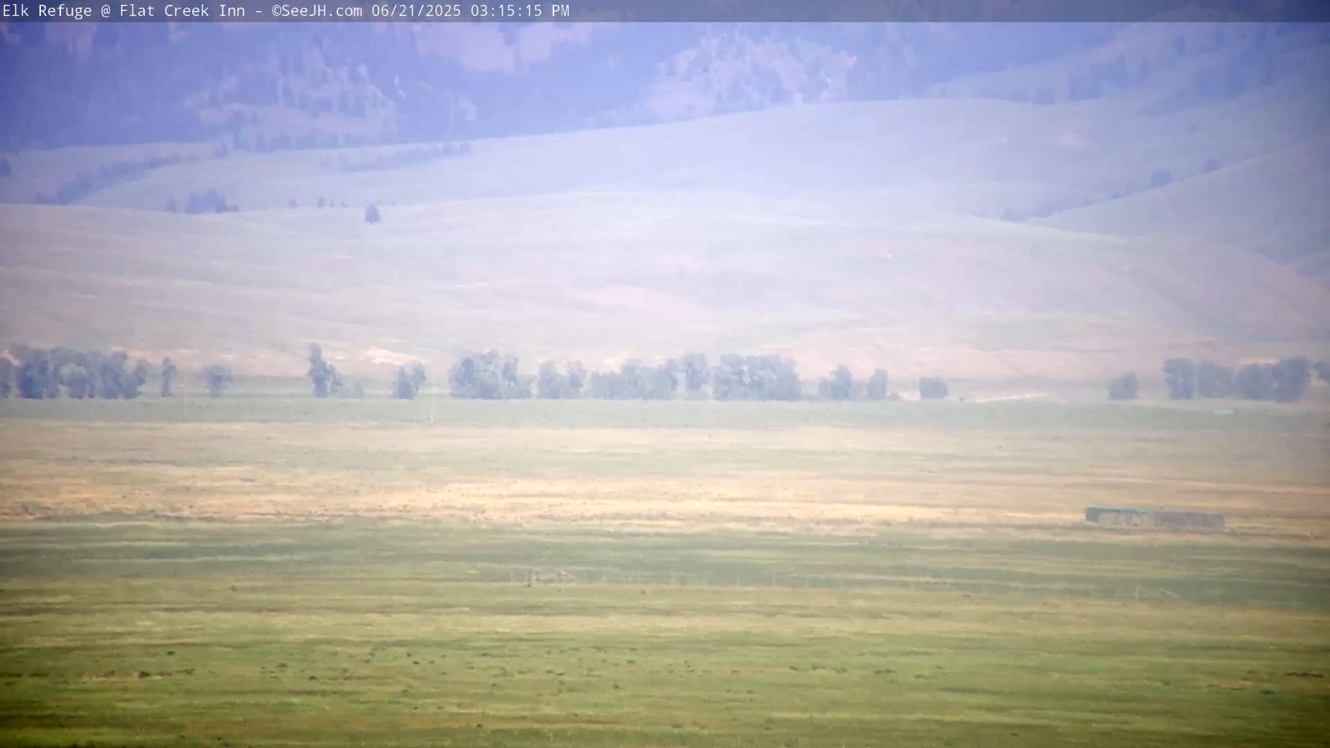 Jackson, Elk Refuge & Teton Mountains from Flat Creek Inn Live Cam - Jackson, Teton, Wyoming, USA