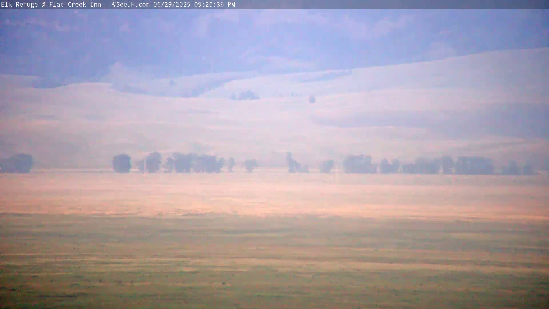 Jackson, Elk Refuge & Teton Mountains from Flat Creek Inn Live Cam - Jackson, Teton, Wyoming, USA