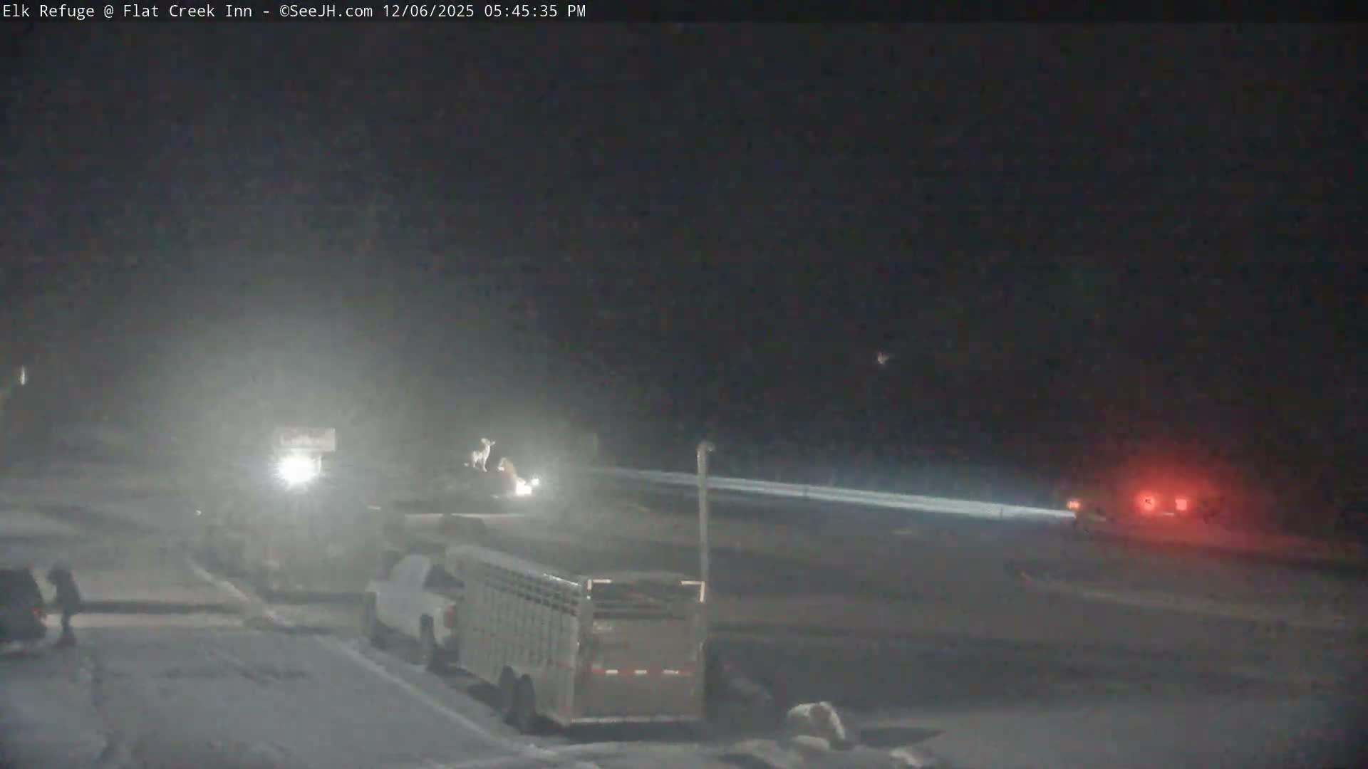 Jackson, Elk Refuge & Teton Mountains from Flat Creek Inn Live Cam - Jackson, Teton, Wyoming, USA