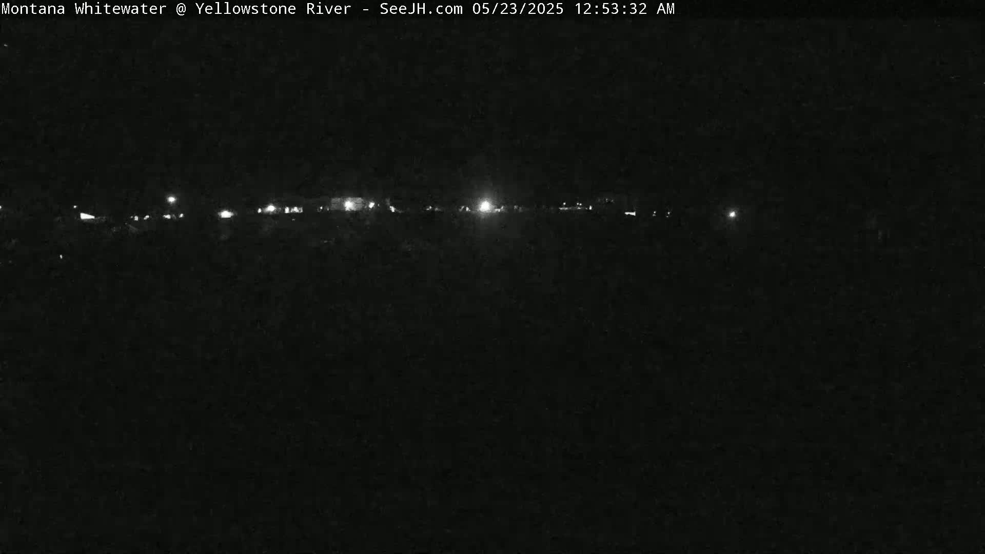 Gardiner Village & Yellowstone River  Live Cam - Gardnier, Park, Montana, USA