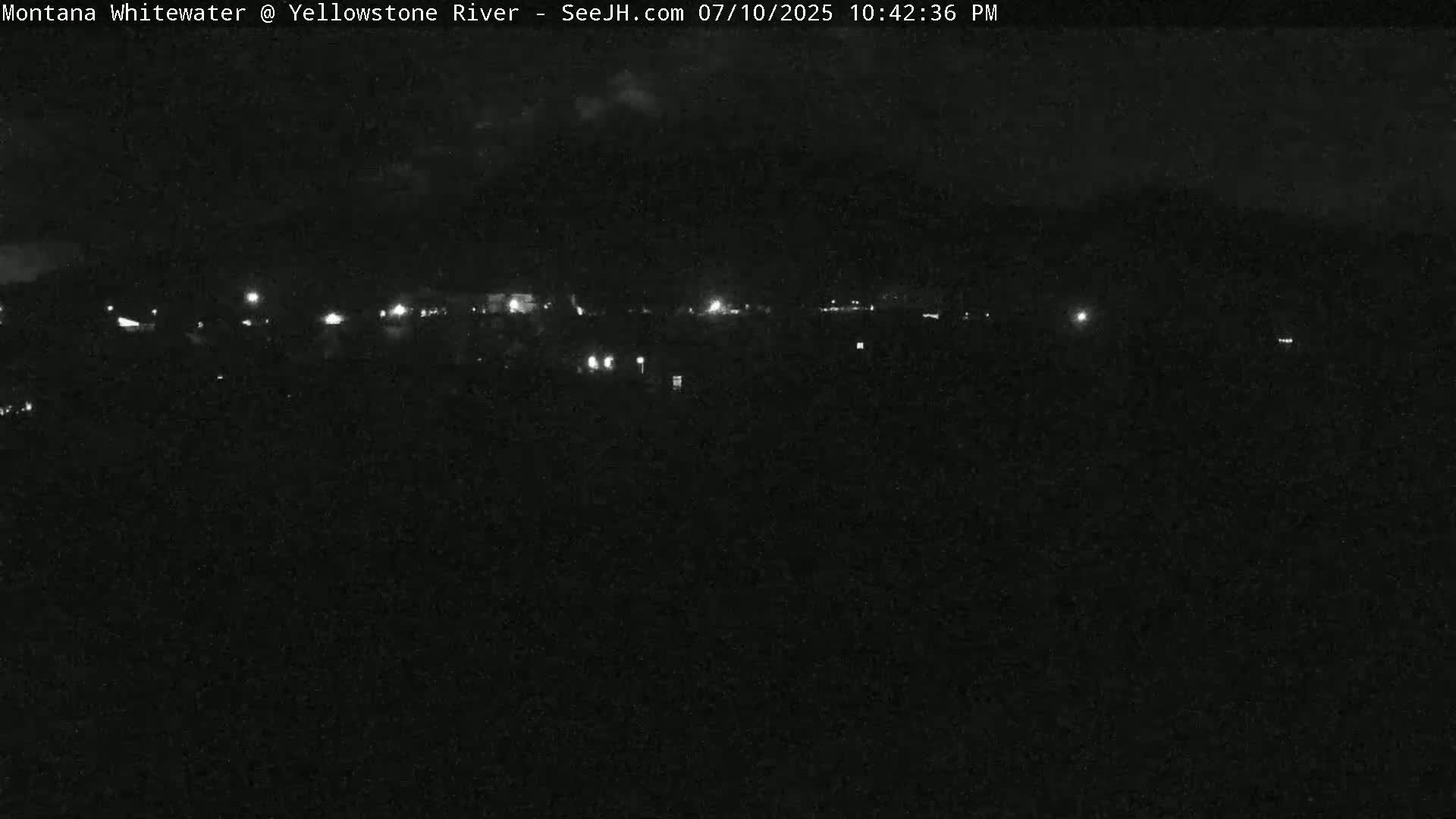 Gardiner Village & Yellowstone River  Live Cam - Gardnier, Park, Montana, USA