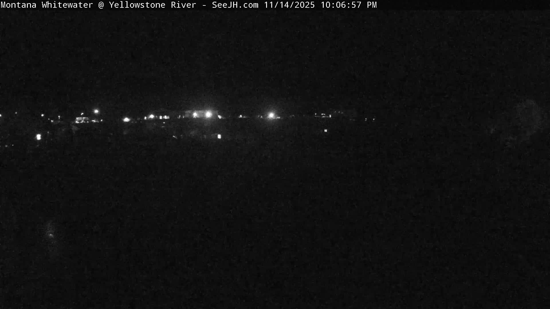 Gardiner Village & Yellowstone River  Live Cam - Gardnier, Park, Montana, USA