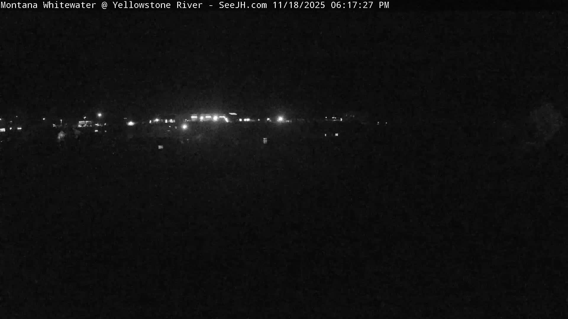 Gardiner Village & Yellowstone River  Live Cam - Gardnier, Park, Montana, USA