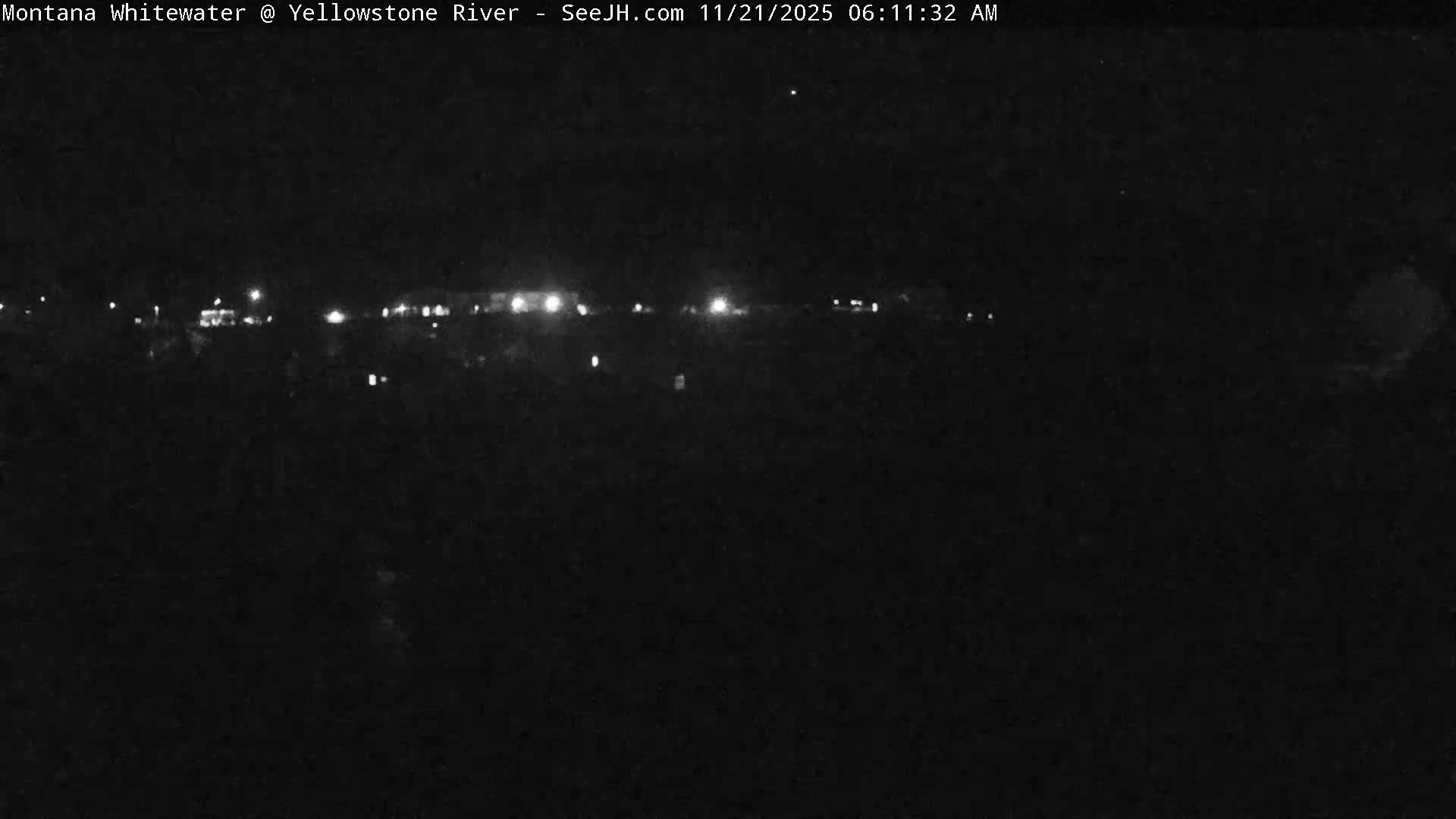 Gardiner Village & Yellowstone River  Live Cam - Gardnier, Park, Montana, USA