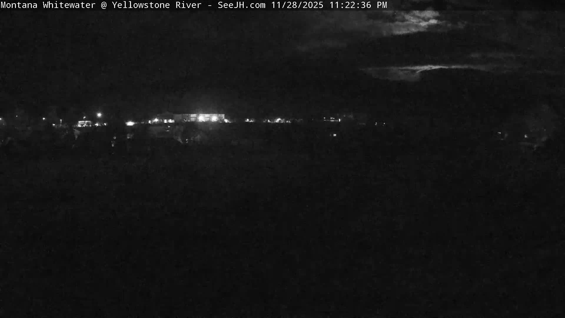 Gardiner Village & Yellowstone River  Live Cam - Gardnier, Park, Montana, USA