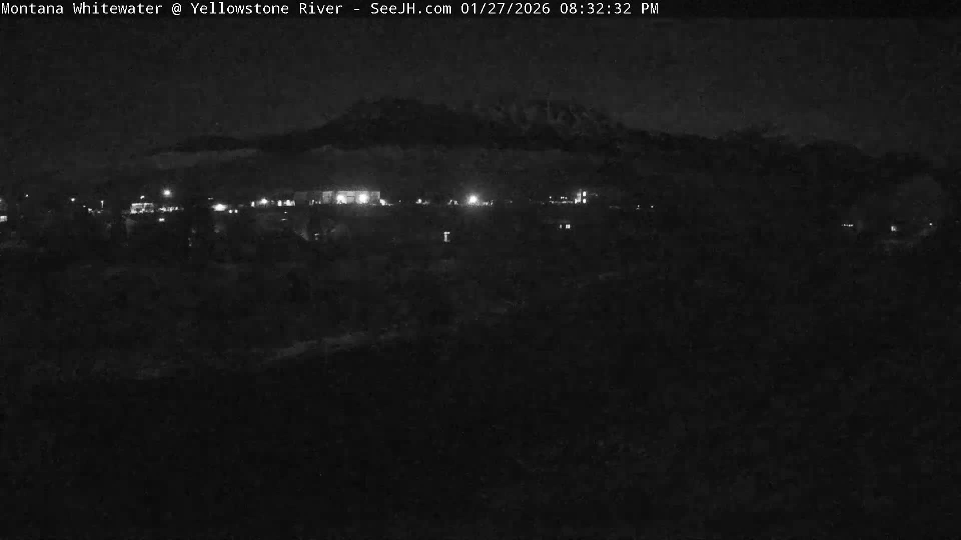 Gardiner Village & Yellowstone River  Live Cam - Gardnier, Park, Montana, USA