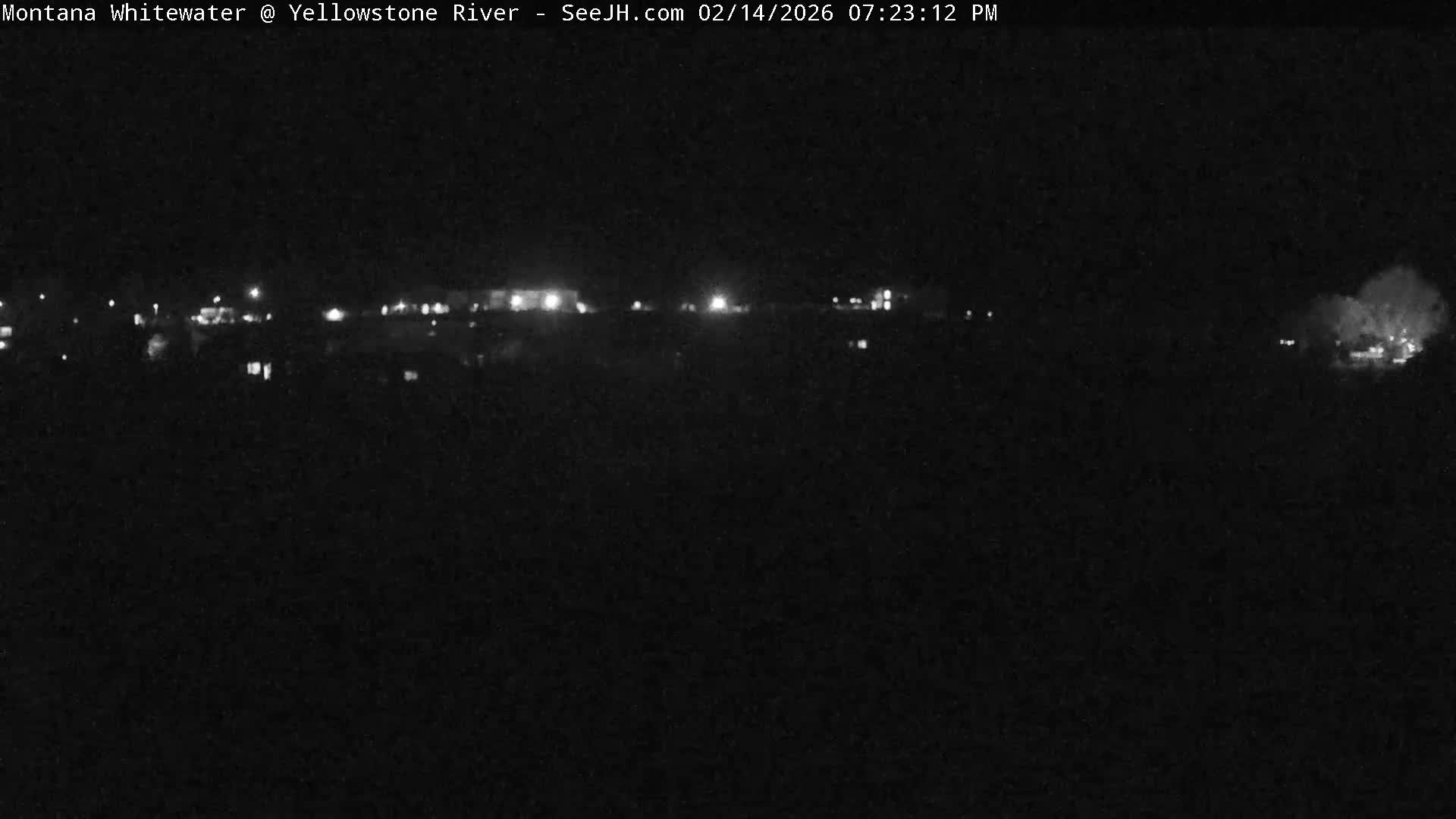 Gardiner Village & Yellowstone River  Live Cam - Gardnier, Park, Montana, USA