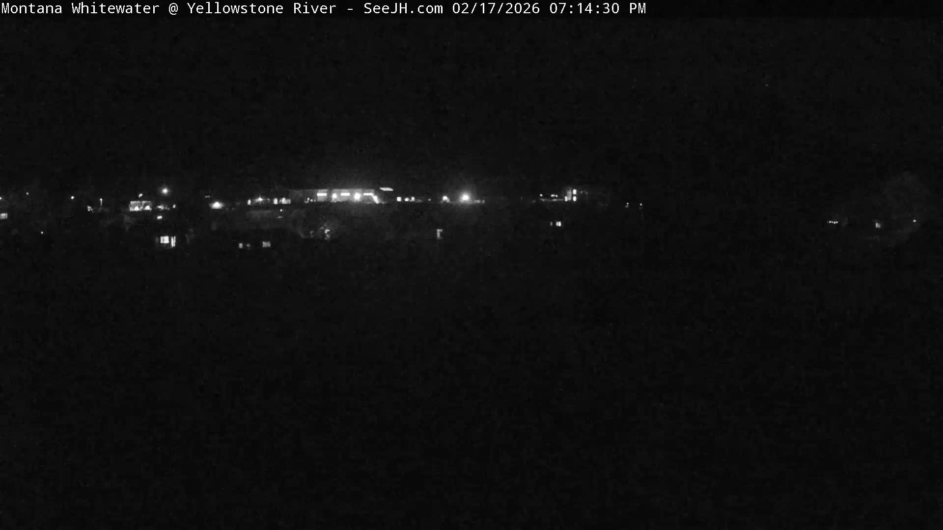 Gardiner Village & Yellowstone River  Live Cam - Gardnier, Park, Montana, USA