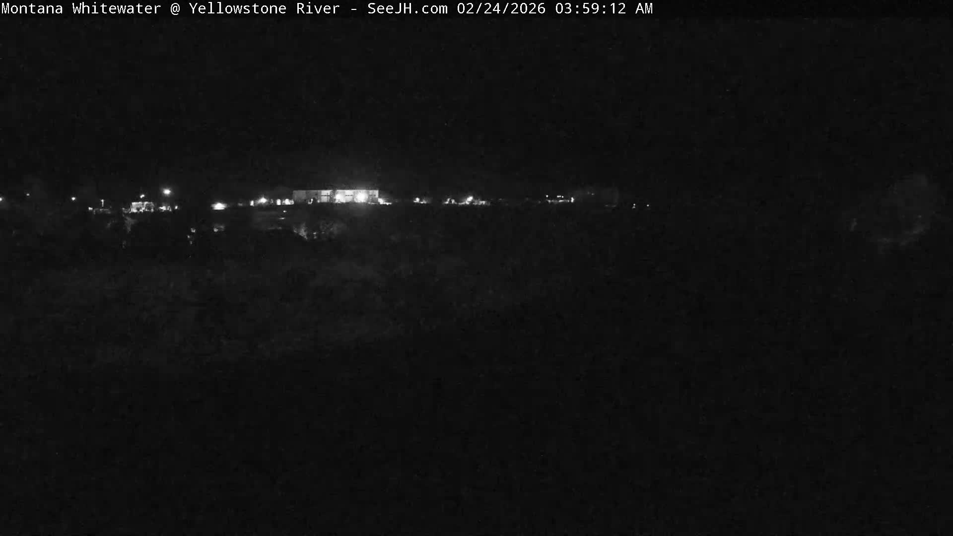 Gardiner Village & Yellowstone River  Live Cam - Gardnier, Park, Montana, USA