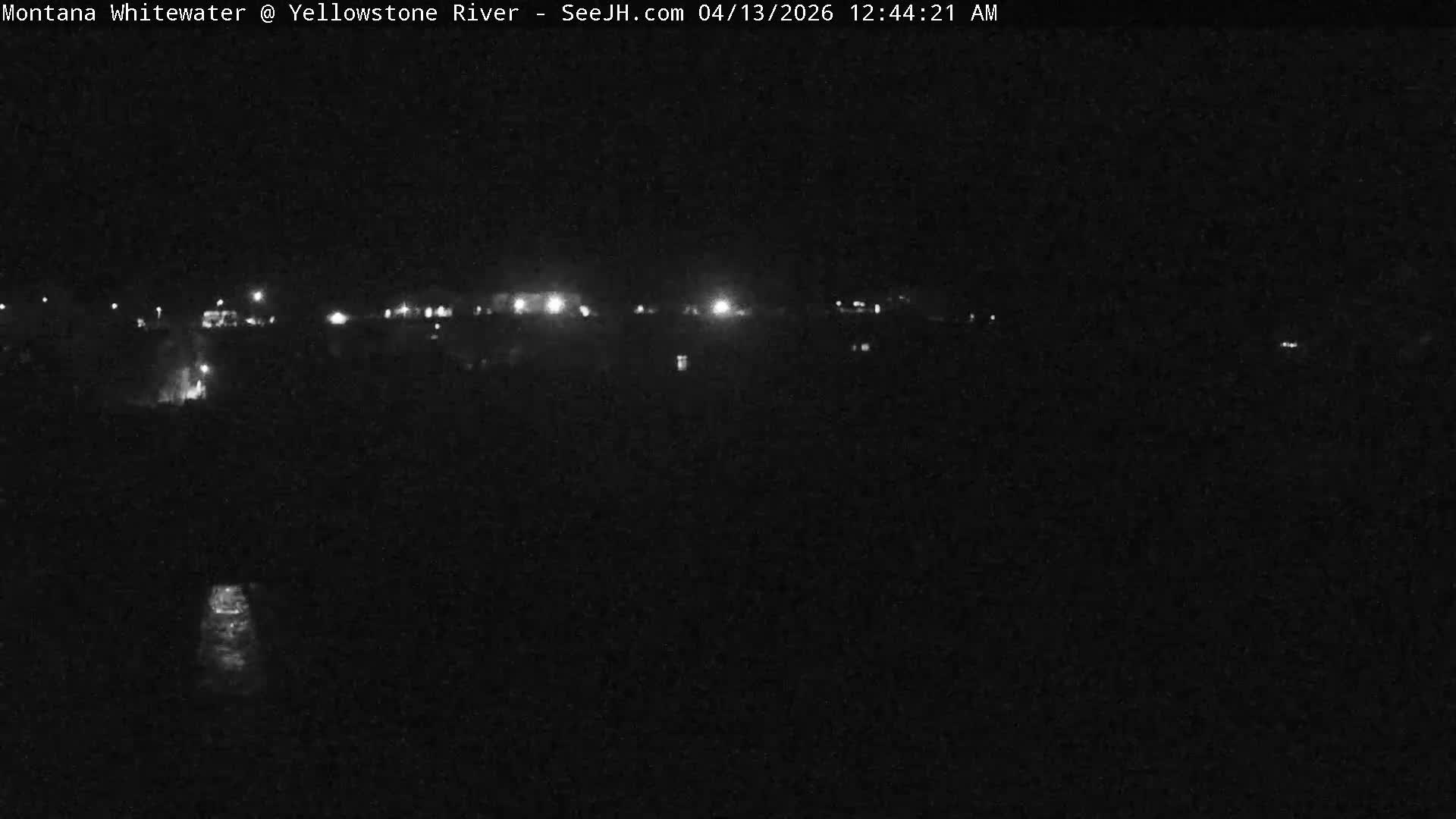 Gardiner Village & Yellowstone River  Live Cam - Gardnier, Park, Montana, USA